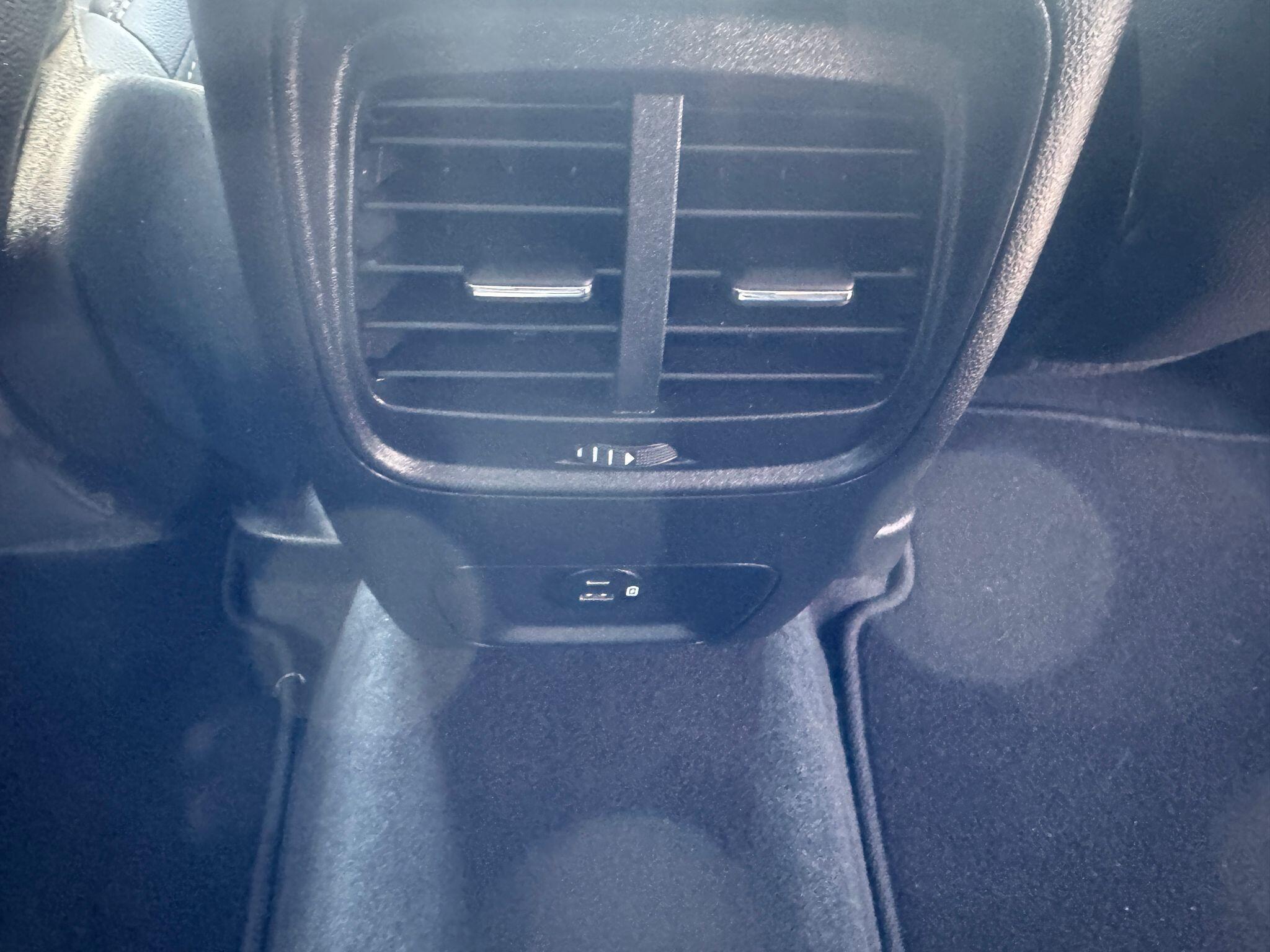 Ford Kuga view 26