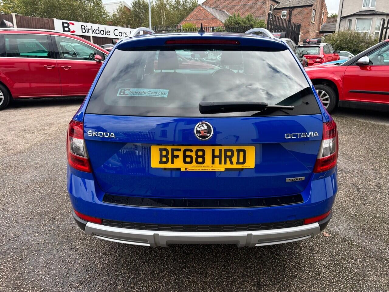 Skoda Octavia view 4