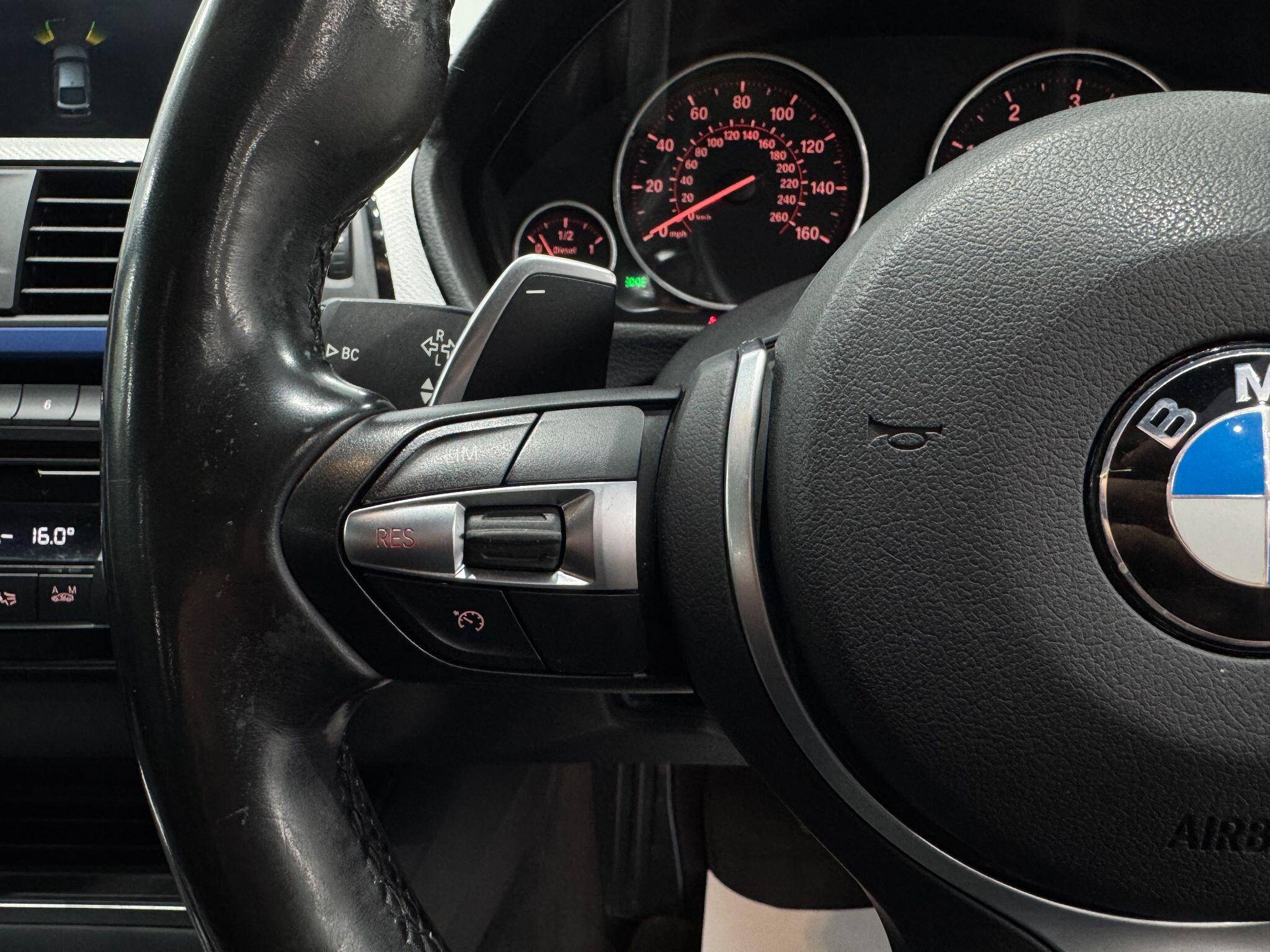 BMW 3 Series view 31