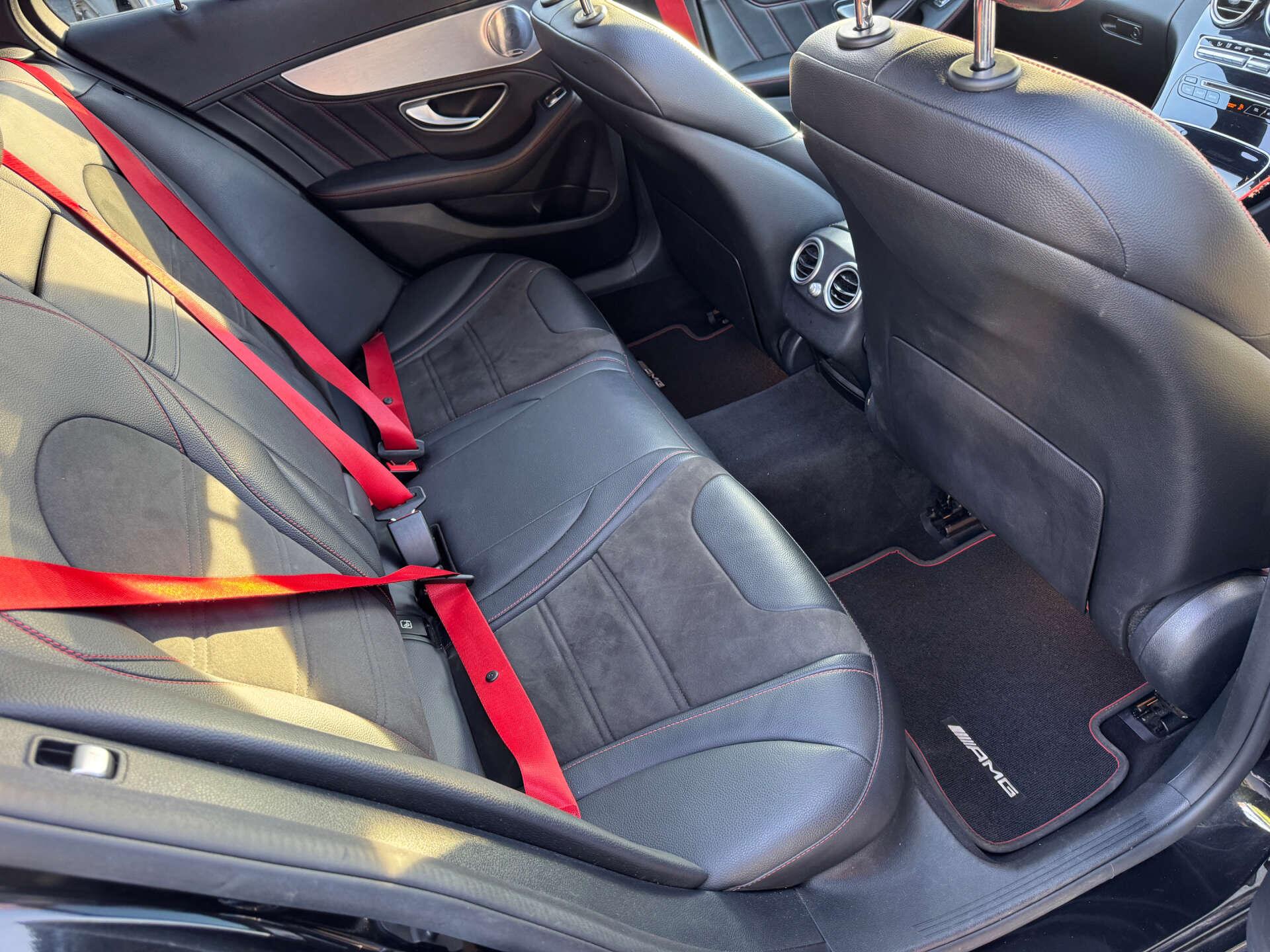 Mercedes-Benz C-Class view 14