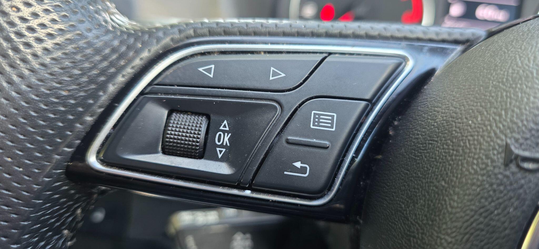 Audi Q2 view 44