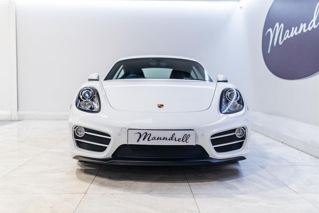 Porsche Cayman view 5