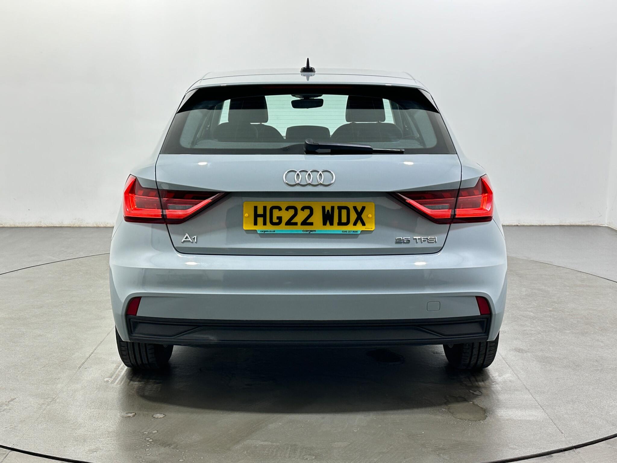 Audi A1 view 7