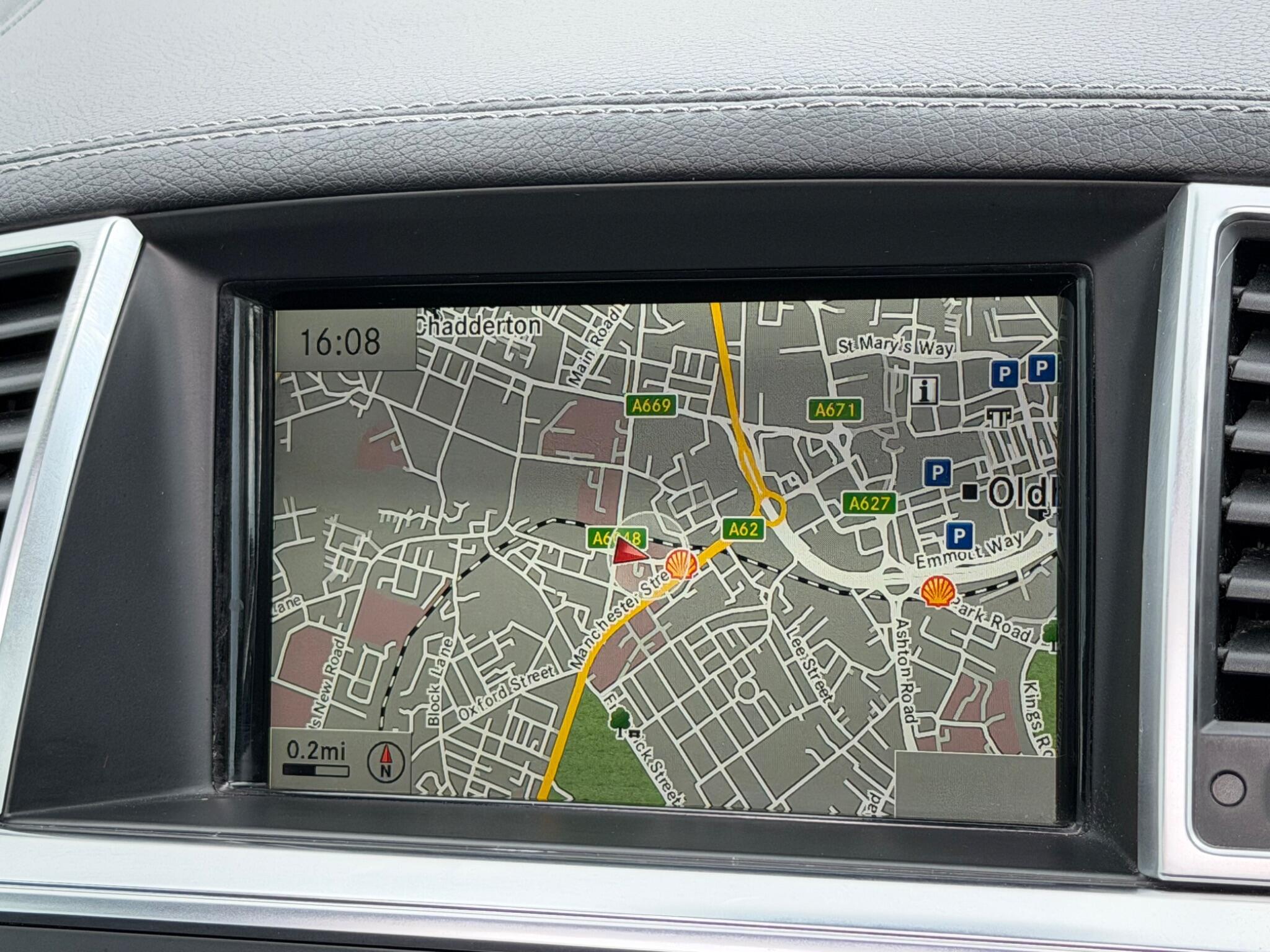 Mercedes-Benz GL view 34