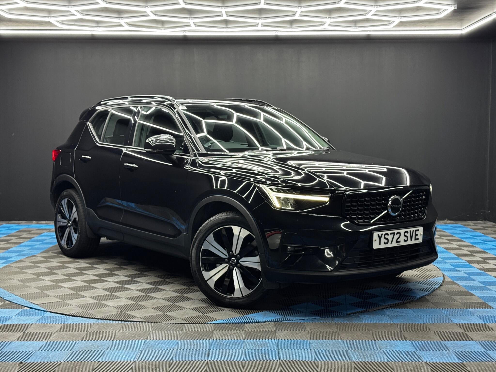 2022 Volvo XC40 in Black for sale