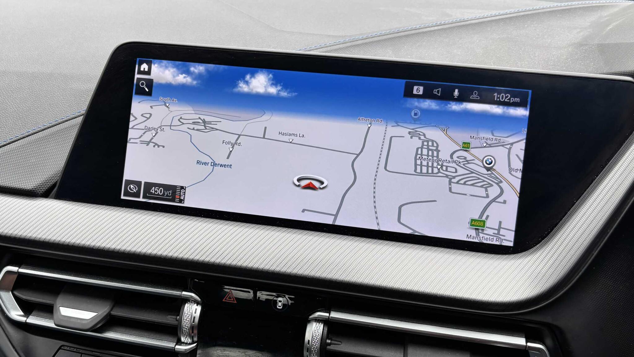 BMW 1 Series view 34