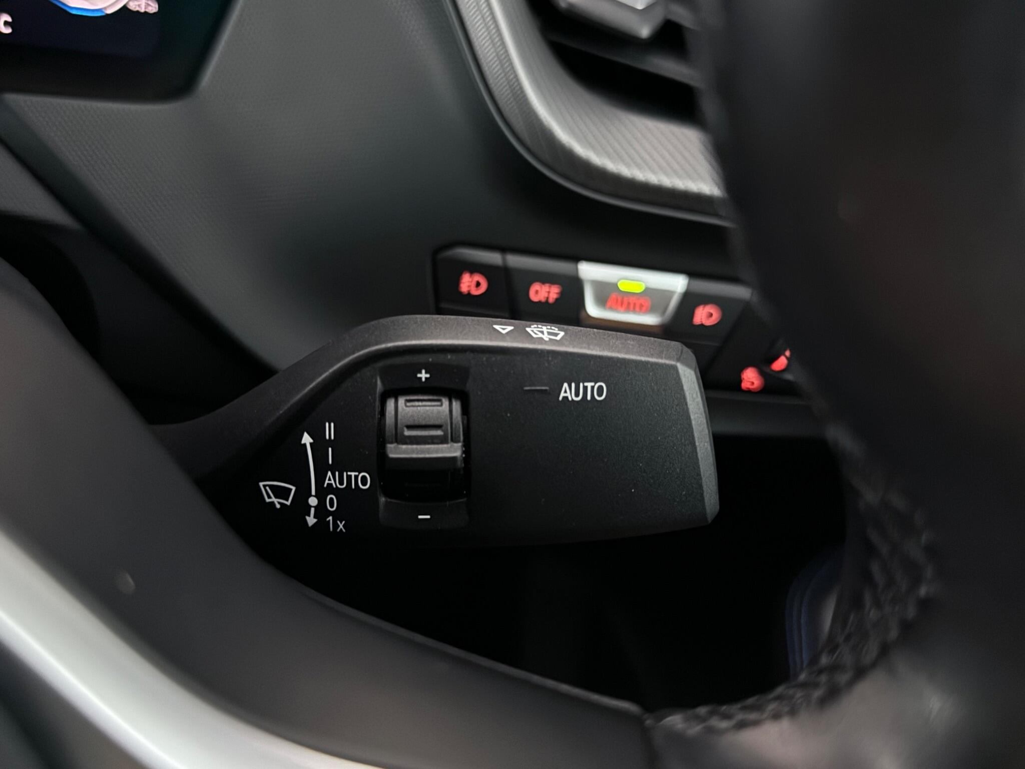 BMW 2 Series view 14