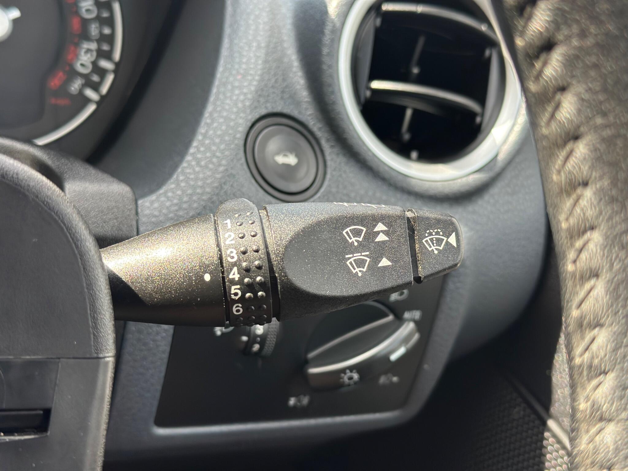 Ford Fiesta view 33