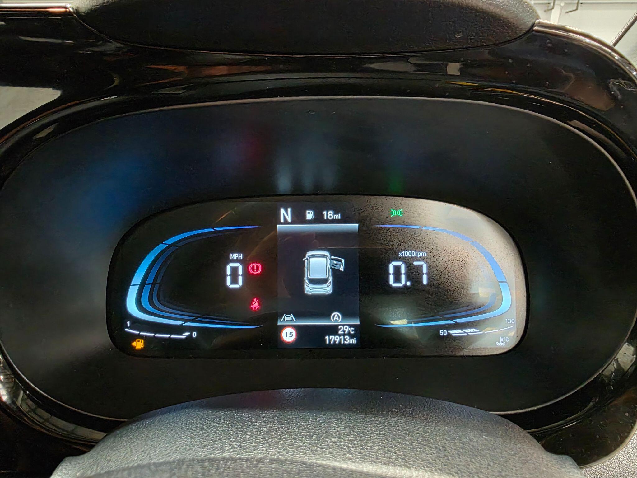 Hyundai I10 view 13