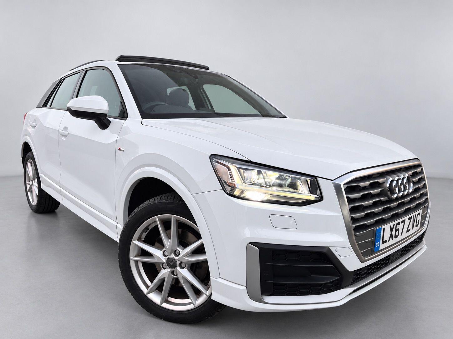 Audi Q2 view 5