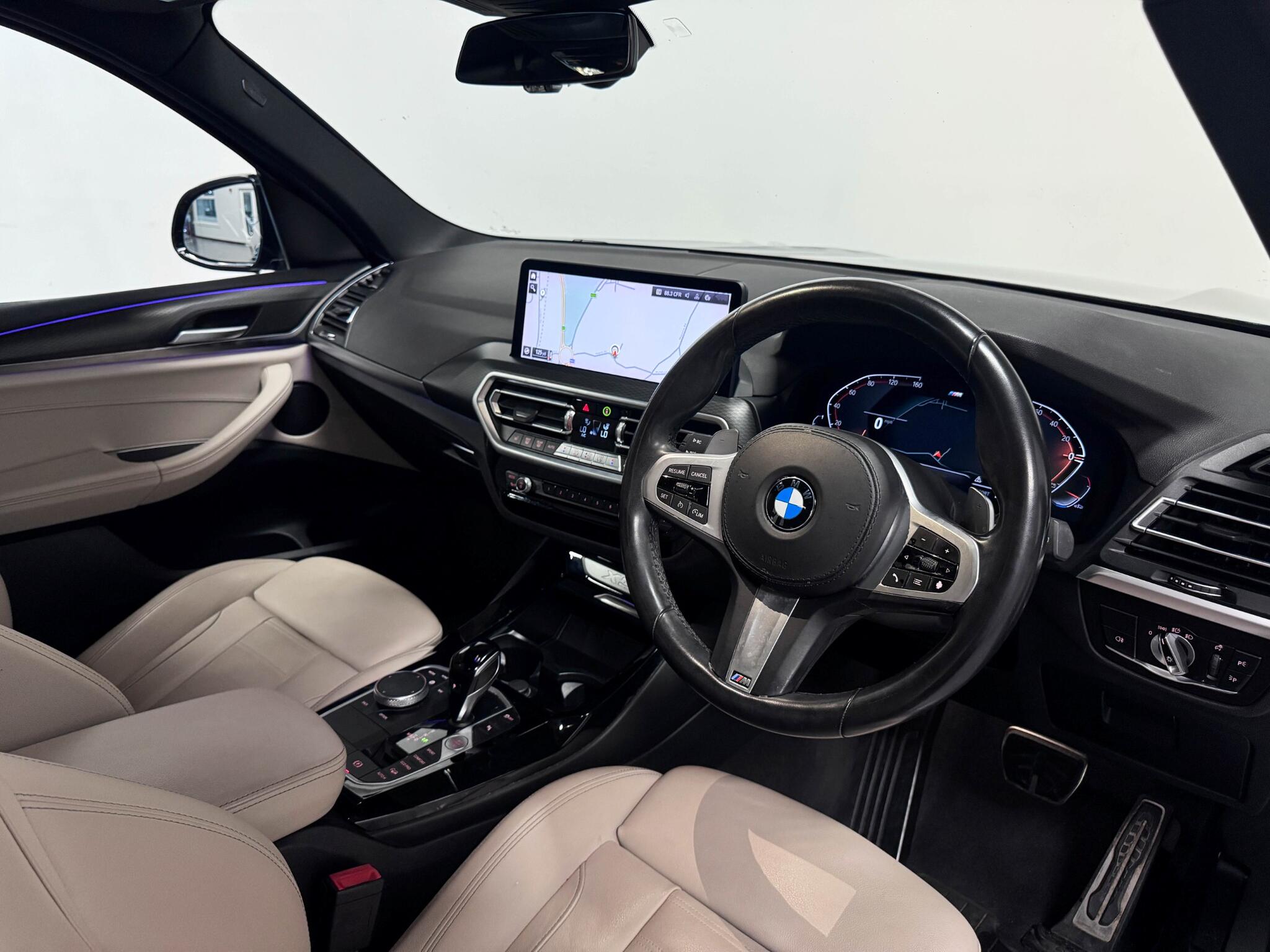 BMW X3 view 34