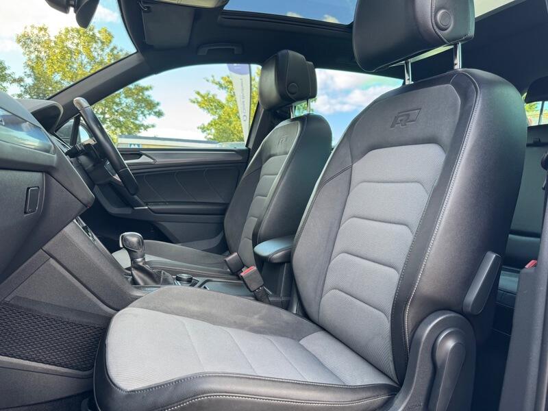 Volkswagen Tiguan view 16