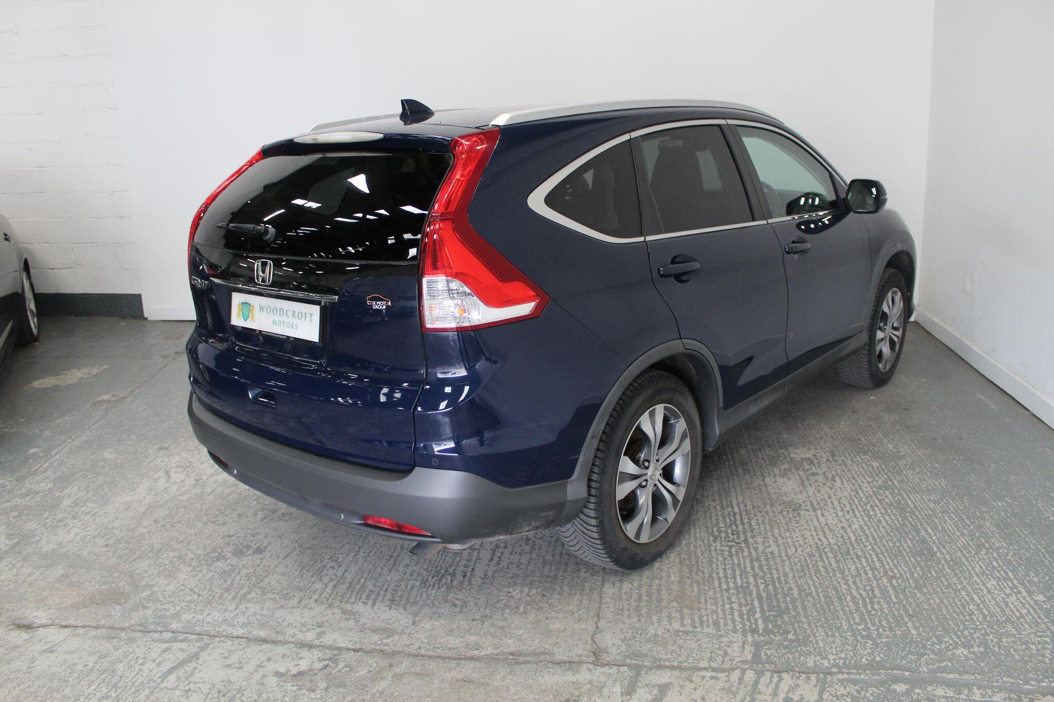 Honda CR-V view 8