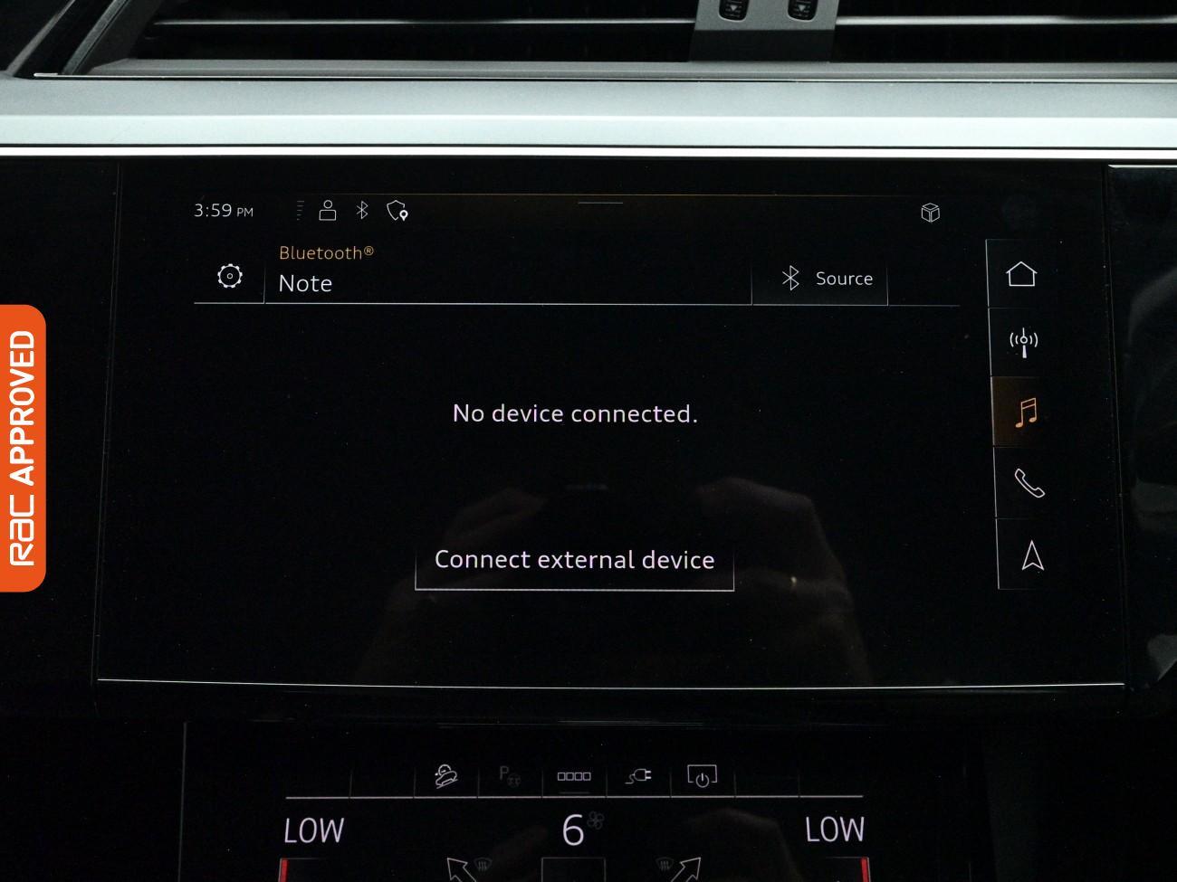 Audi E-Tron view 22
