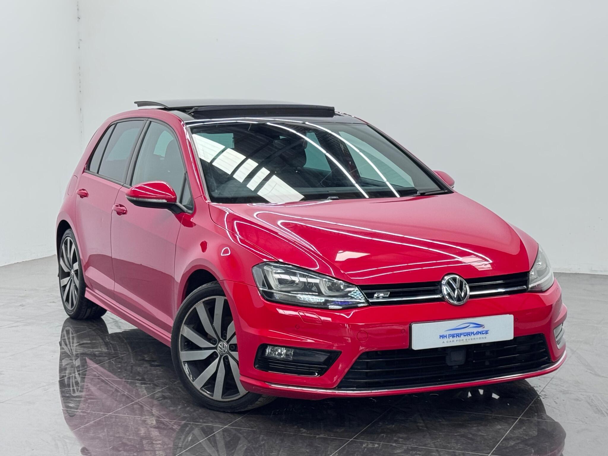 Volkswagen Golf view 3
