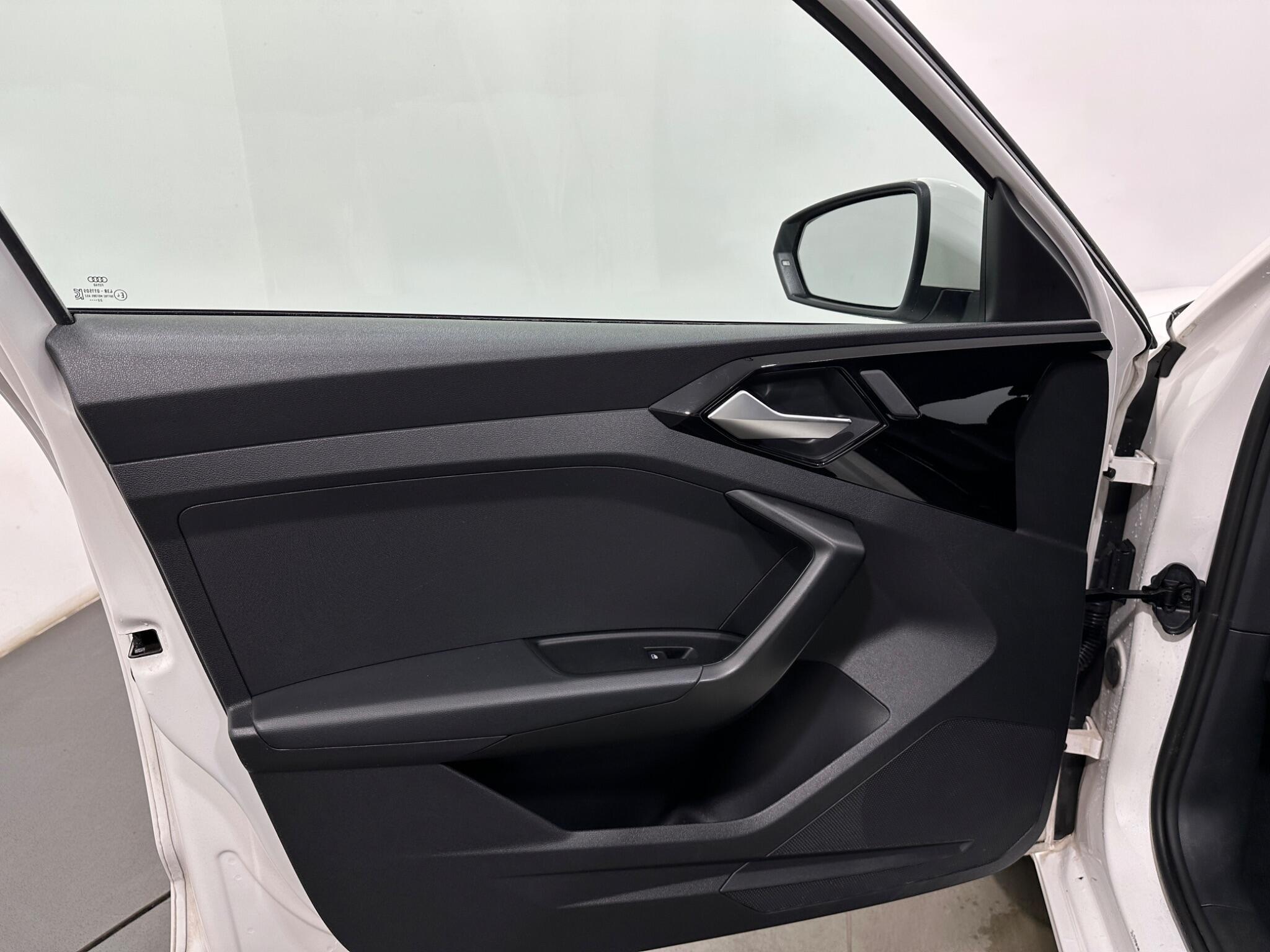 Audi A1 view 35