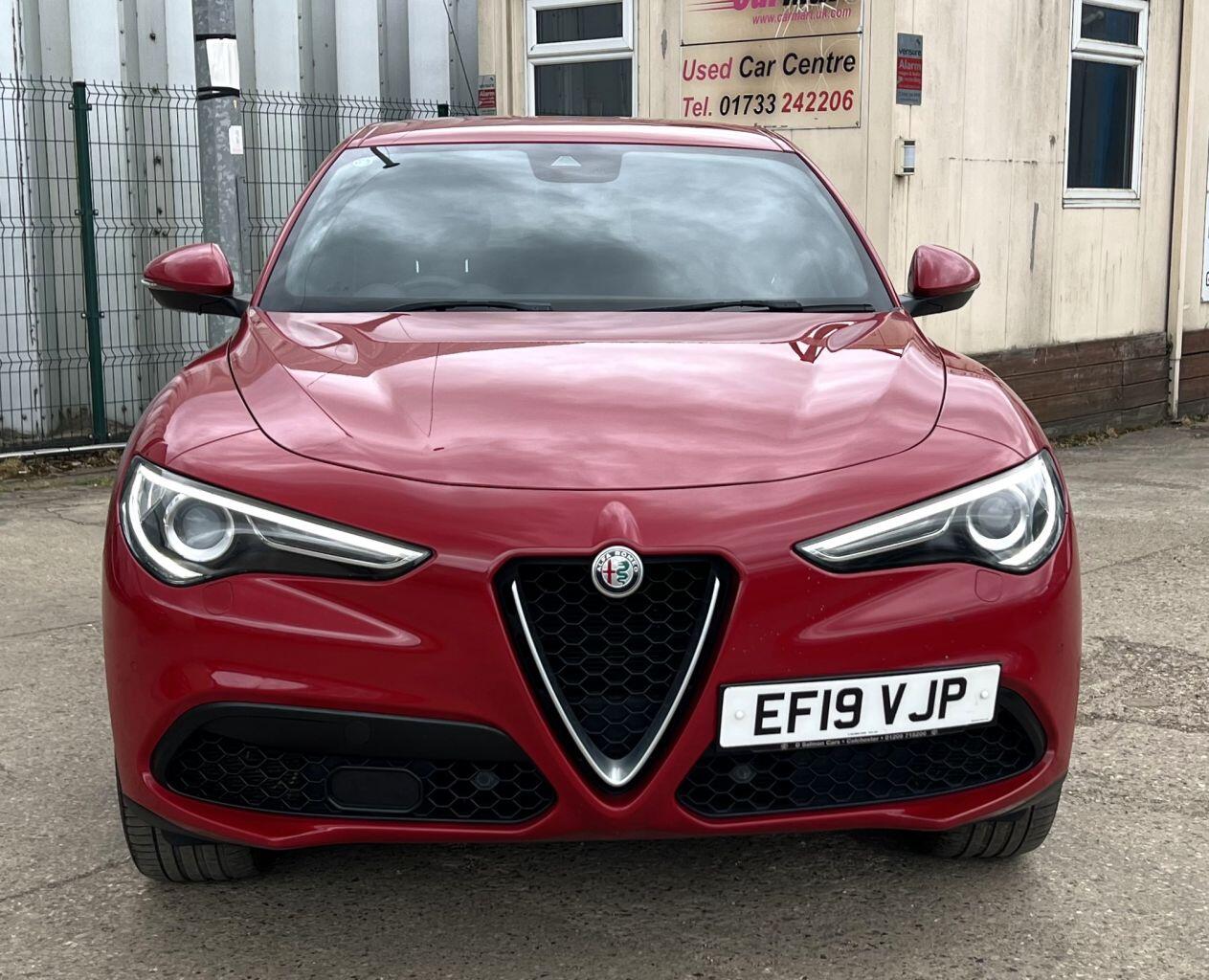 Alfa Romeo Stelvio view 5
