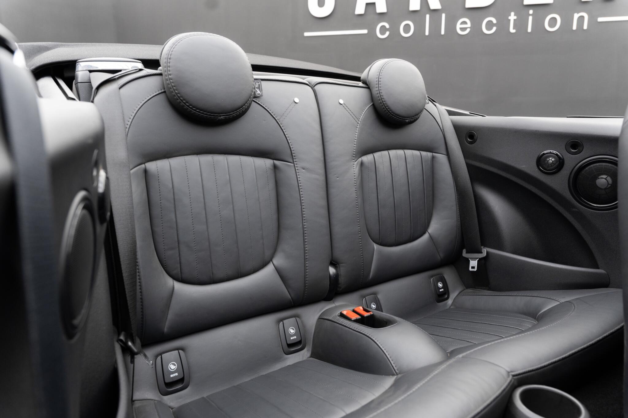 MINI Convertible view 17