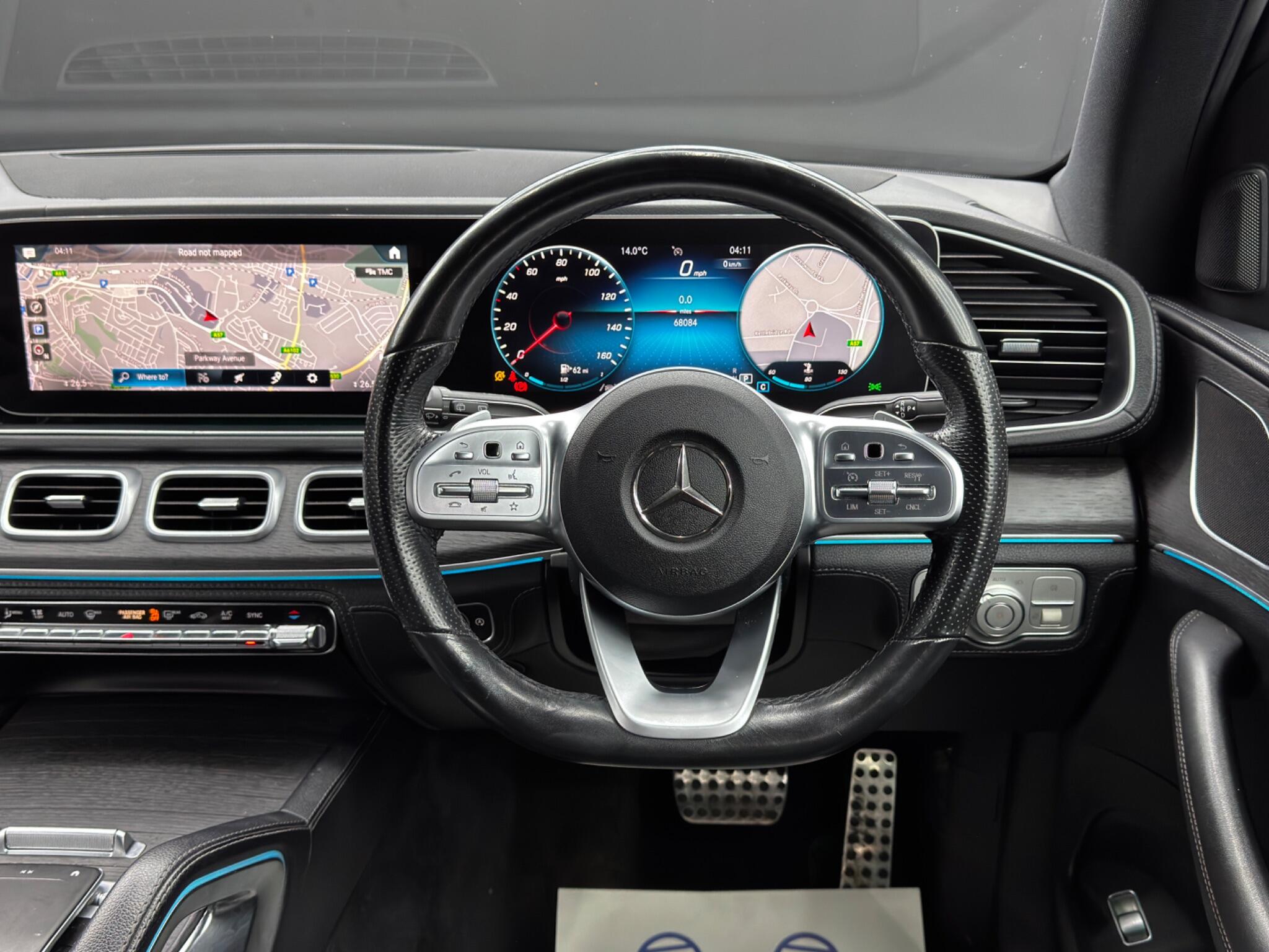 Mercedes-Benz Gle view 18