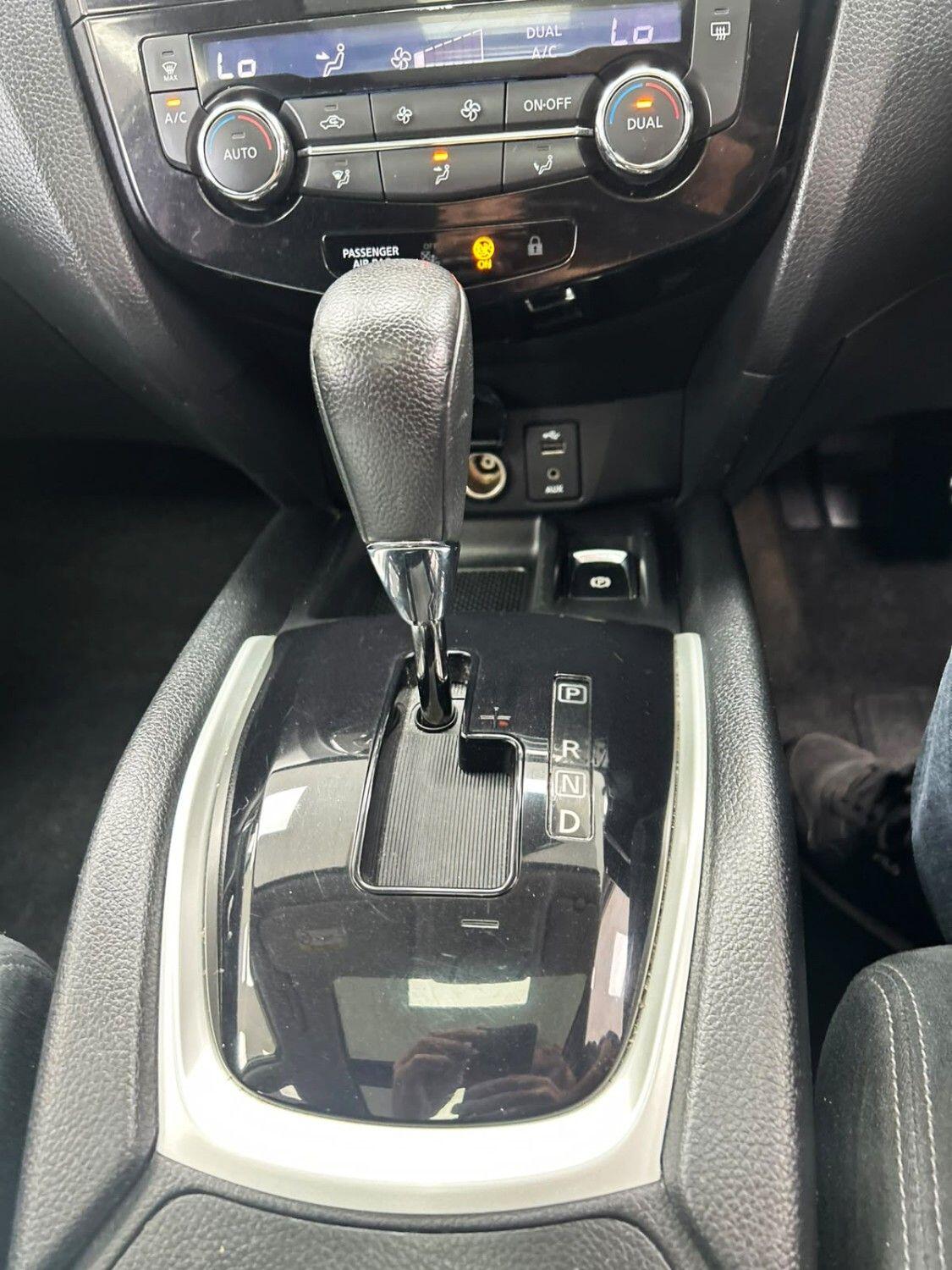 Nissan X-Trail view 19