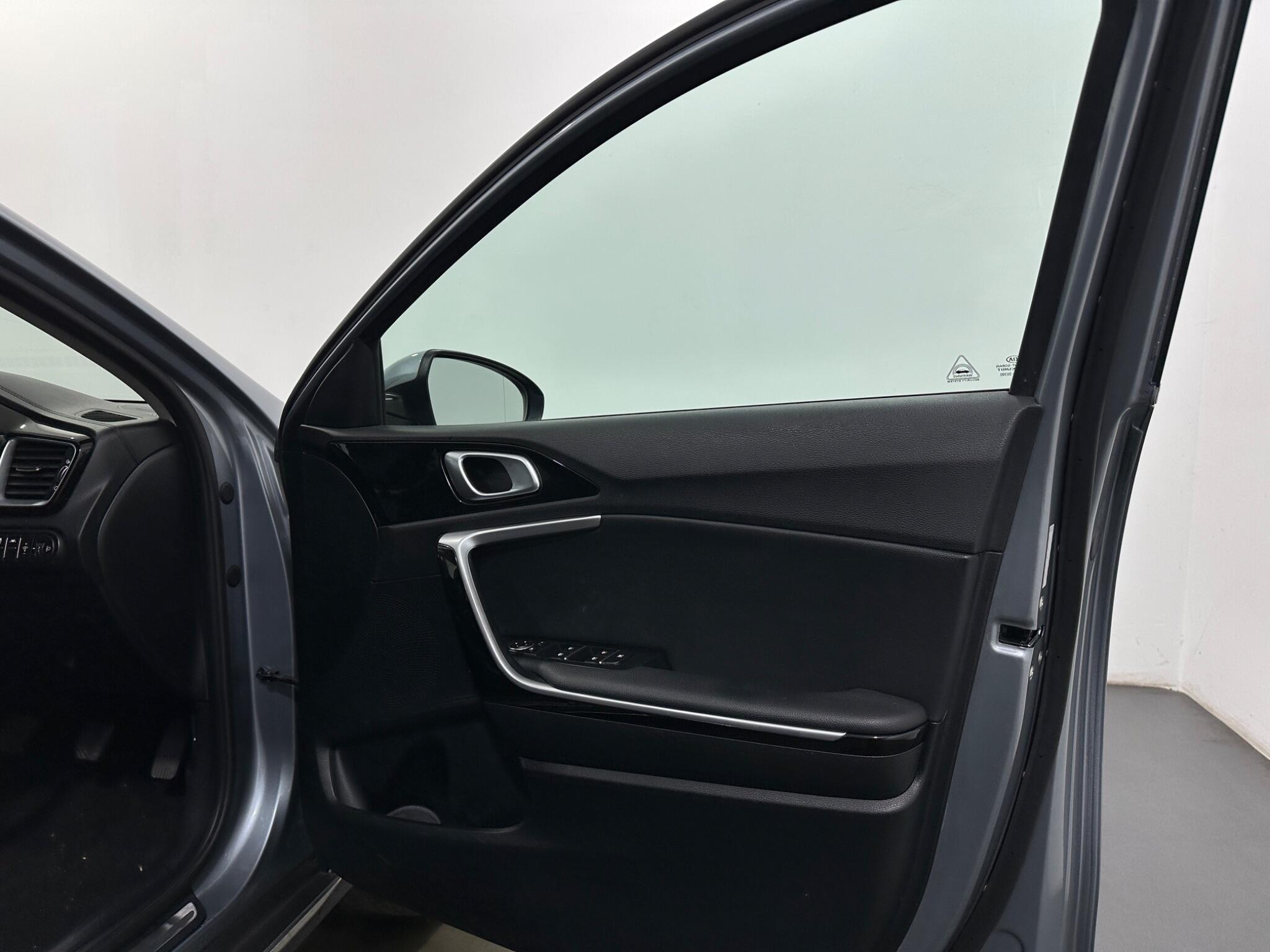 Kia Xceed view 31