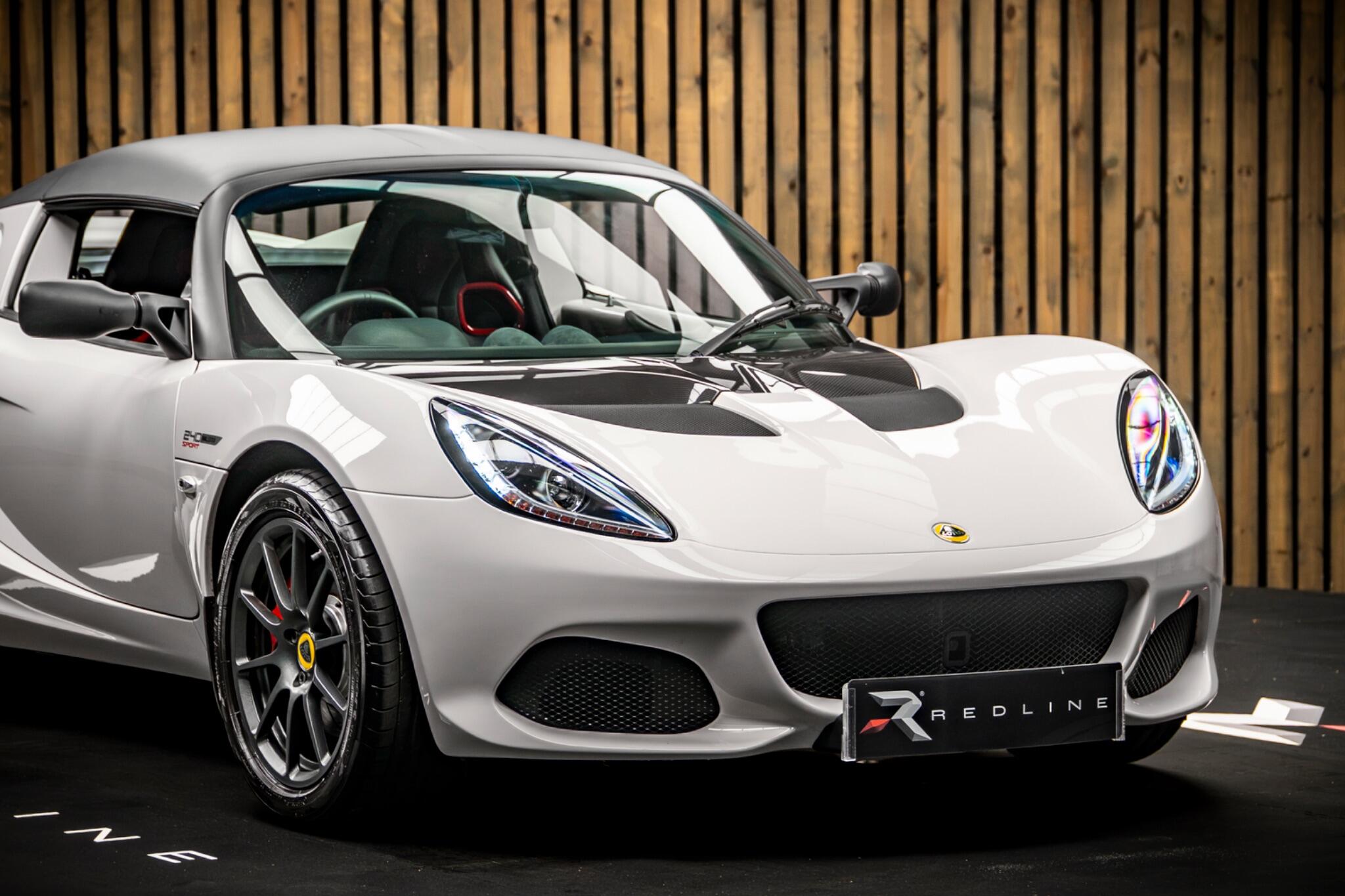 Lotus Elise view 12