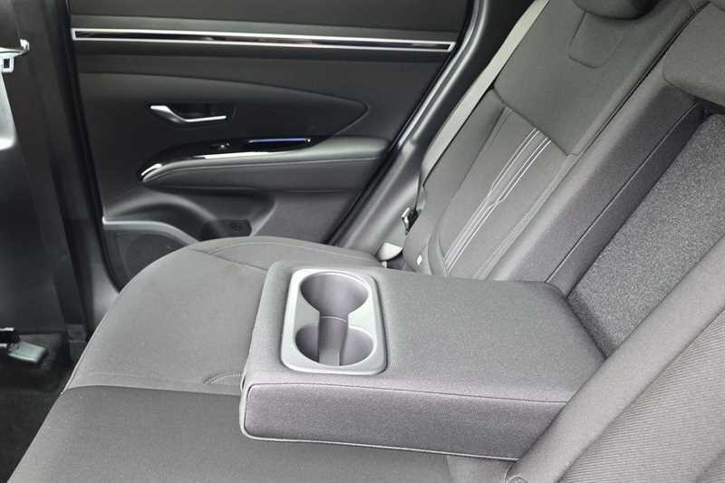 Hyundai Tucson view 30