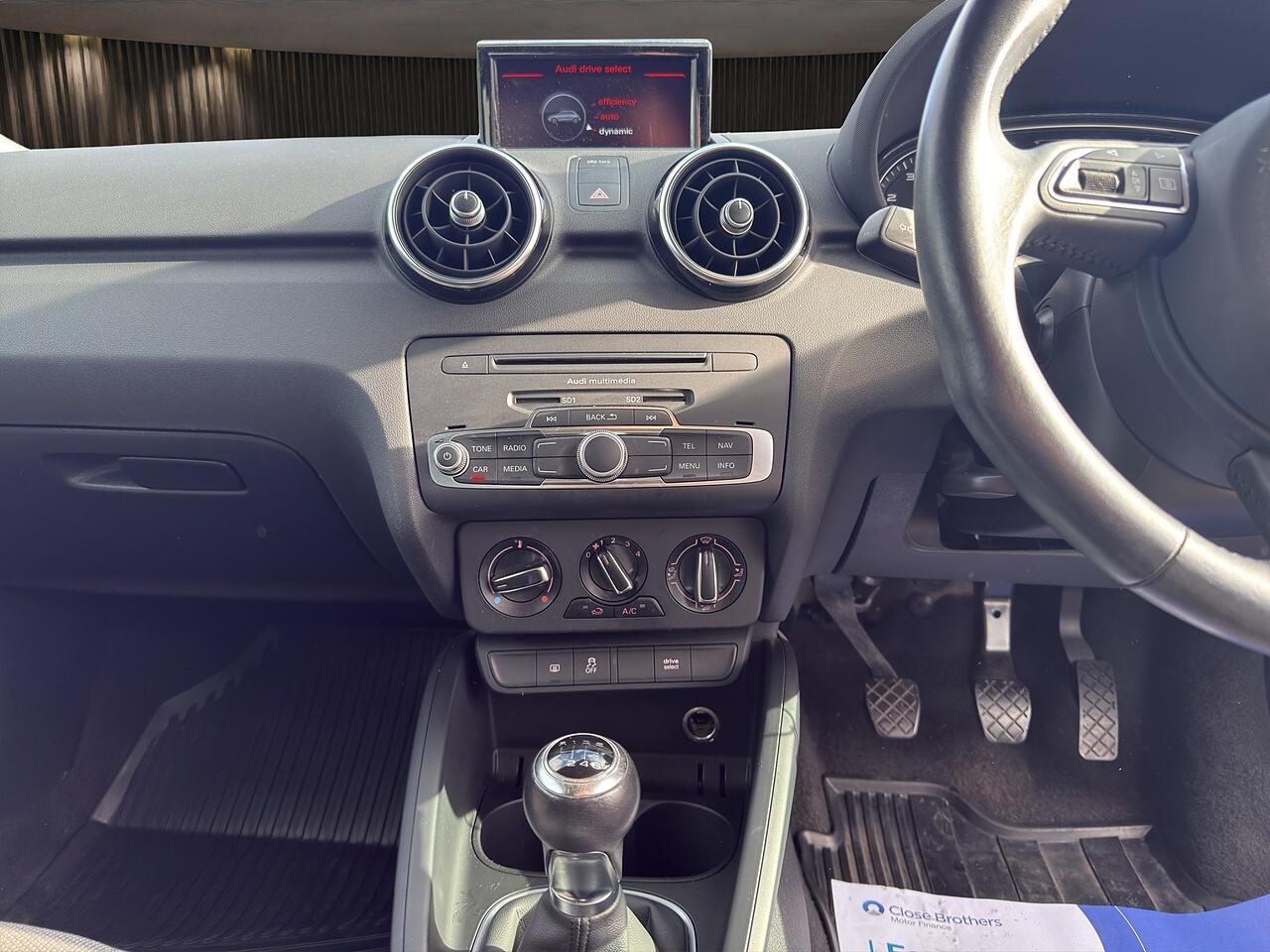 Audi A1 view 13