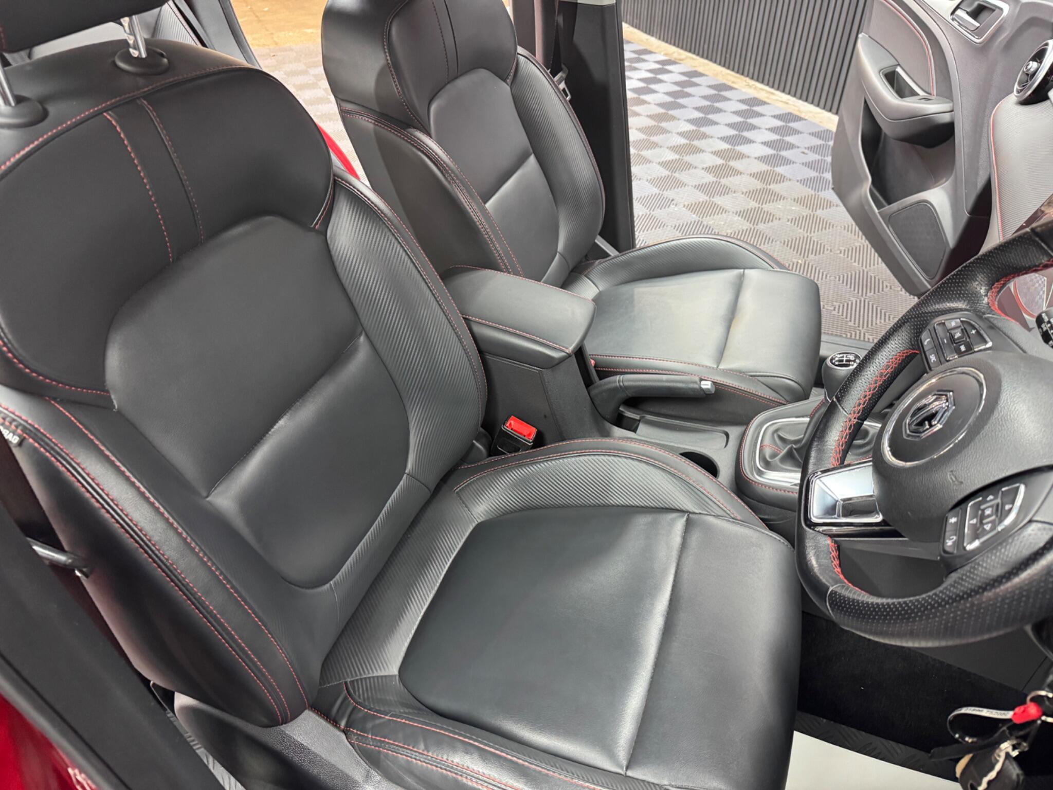 MG ZS view 6