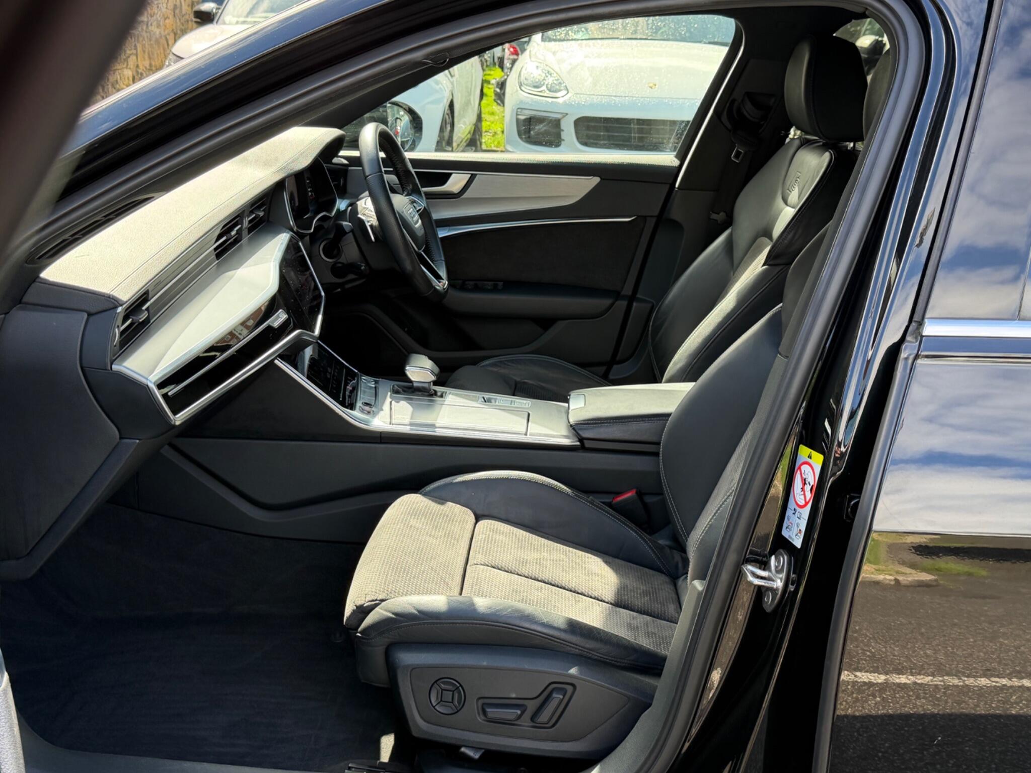 Audi A6 view 15