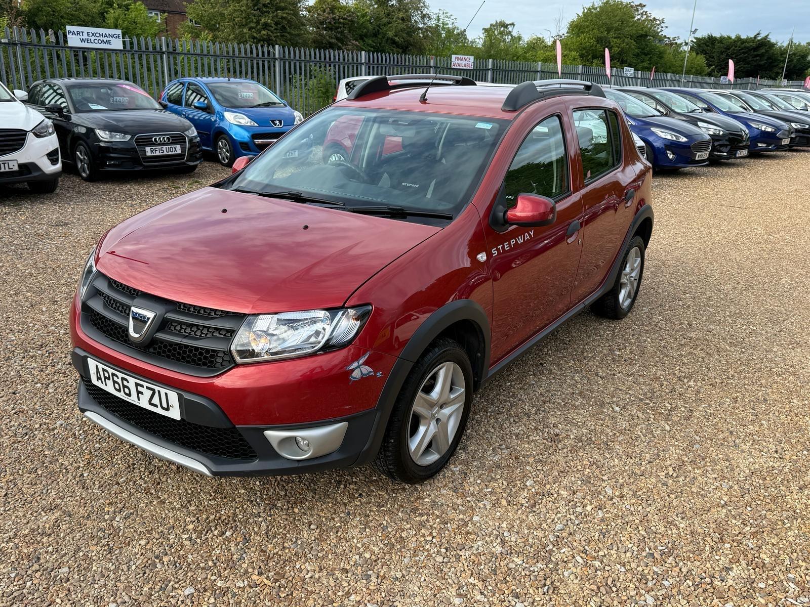 Dacia Sandero Stepway view 3