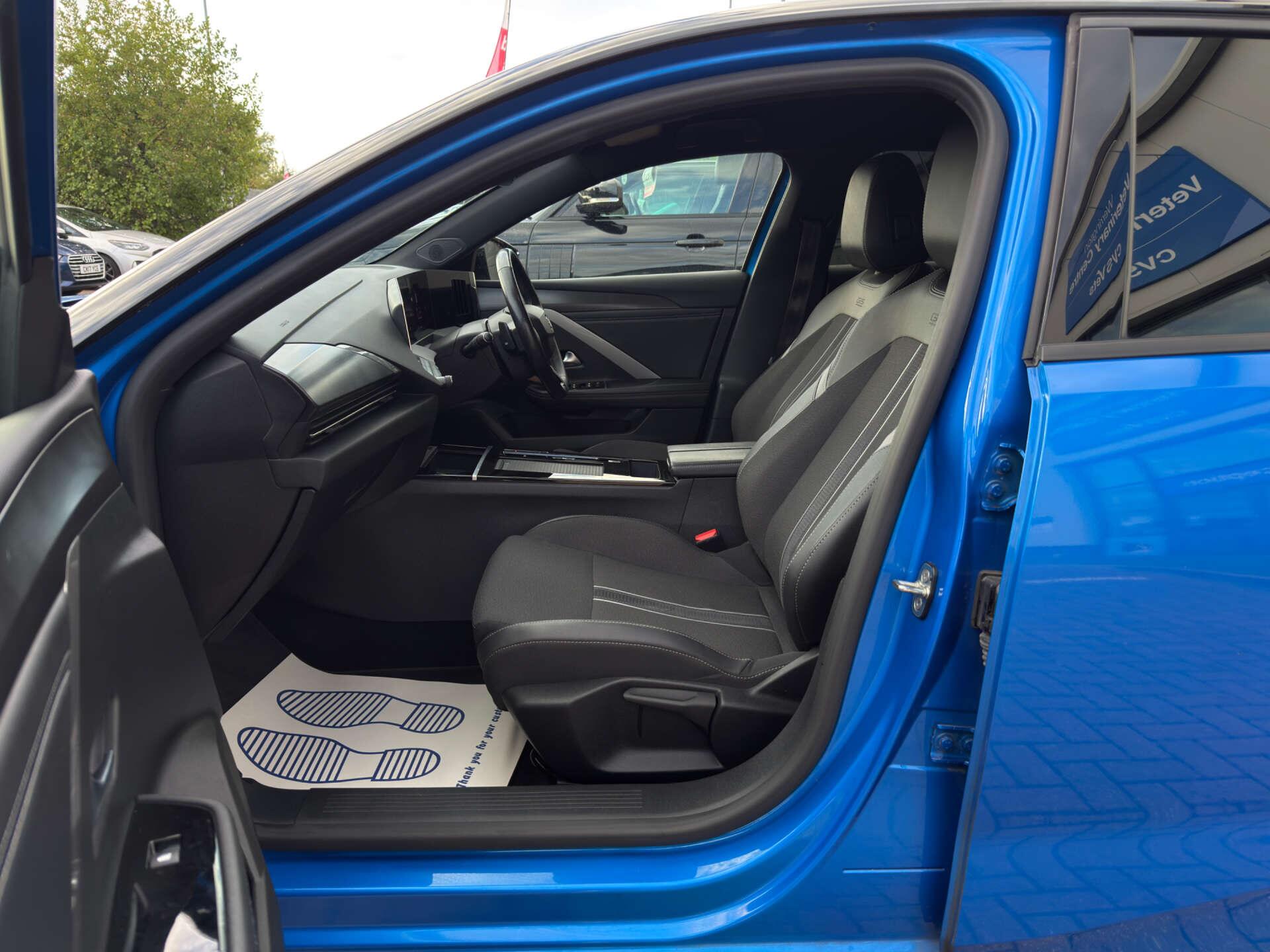 Vauxhall Astra view 39