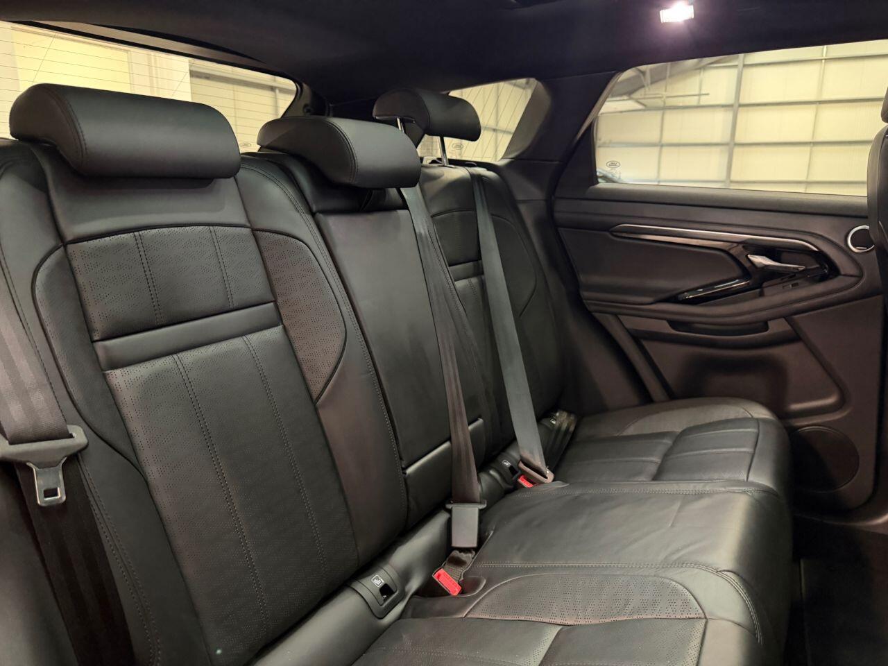 Land Rover Range Rover Evoque view 14