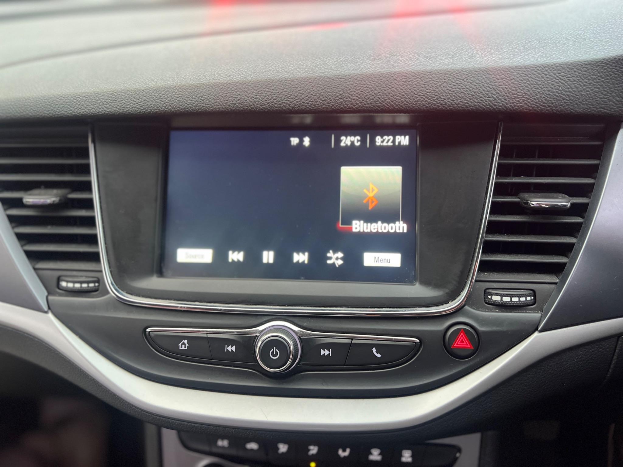 2017 Vauxhall Astra 1.4i Design Euro 6 5dr • 48,900 miles image 32
