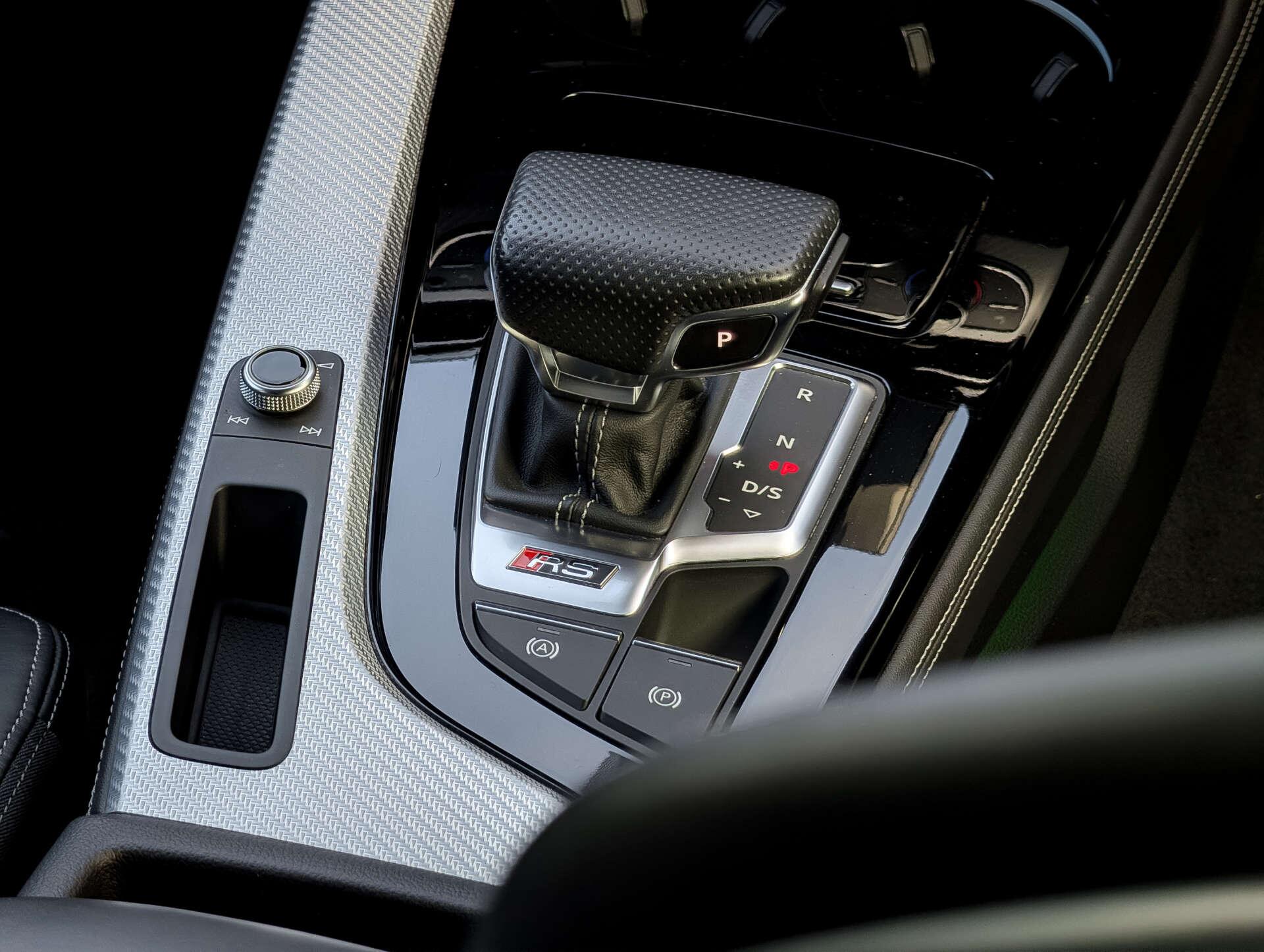 Audi RS4 view 41