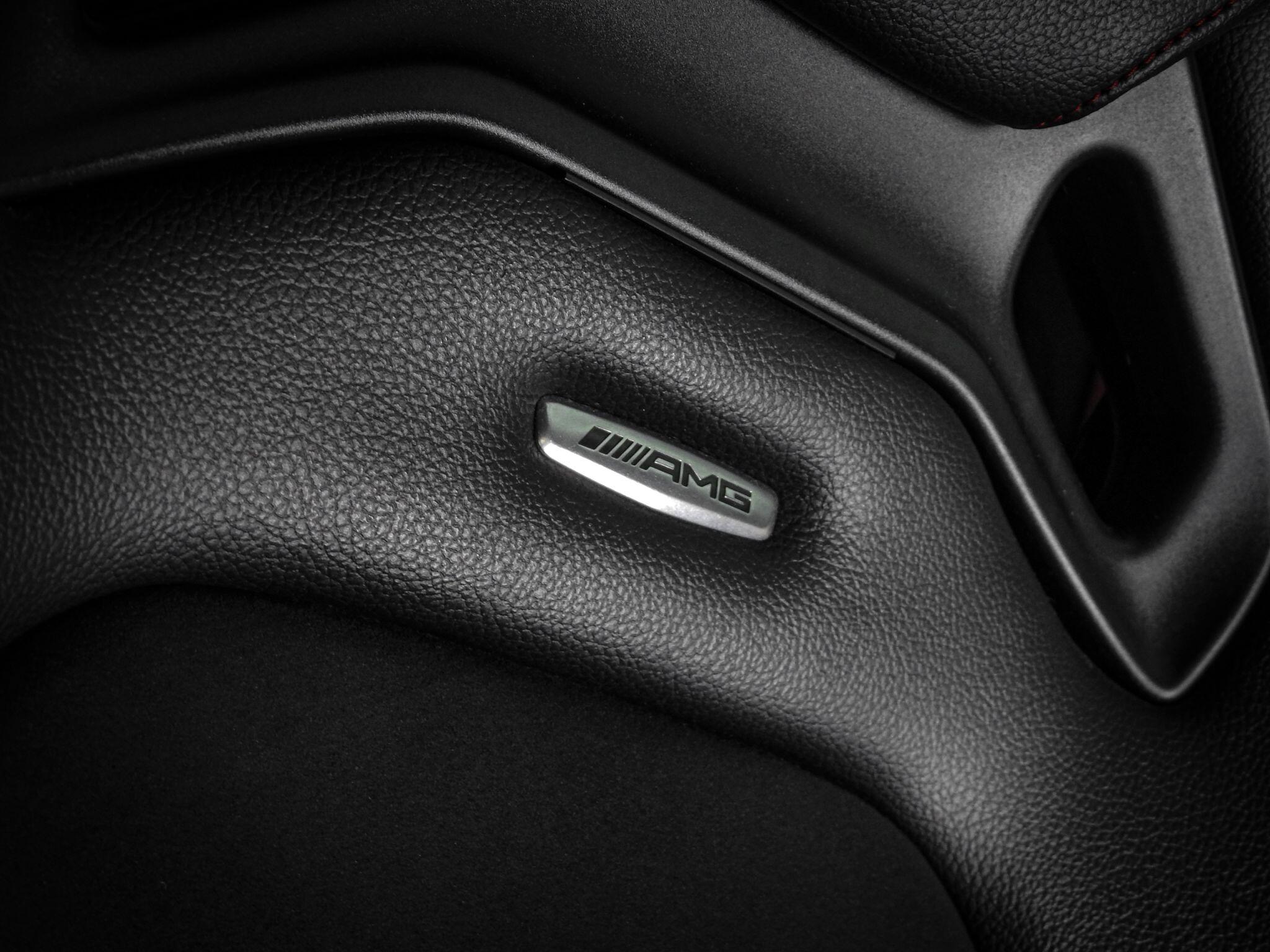 Mercedes-Benz Cla view 40