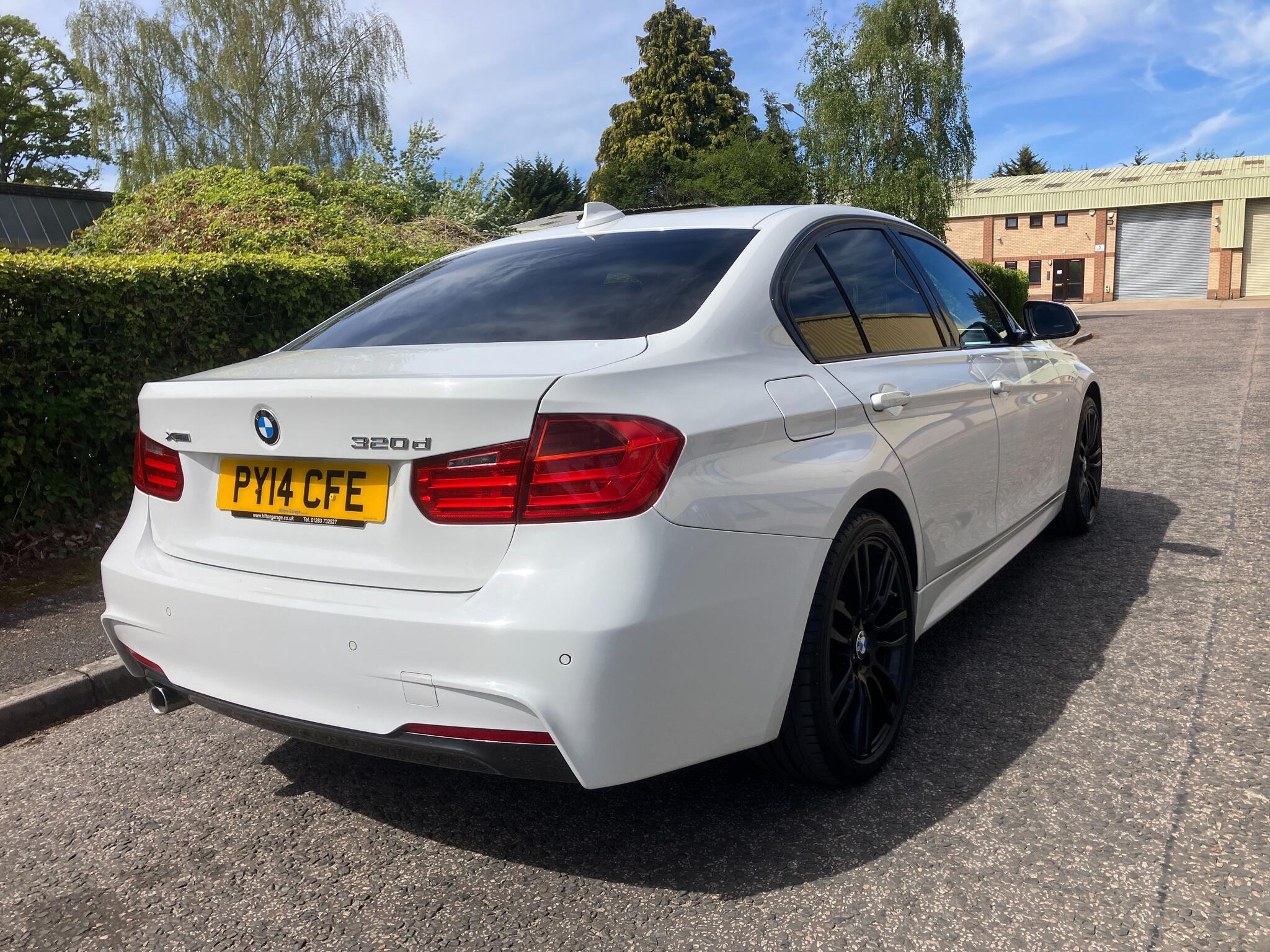 BMW 3 Series view 7