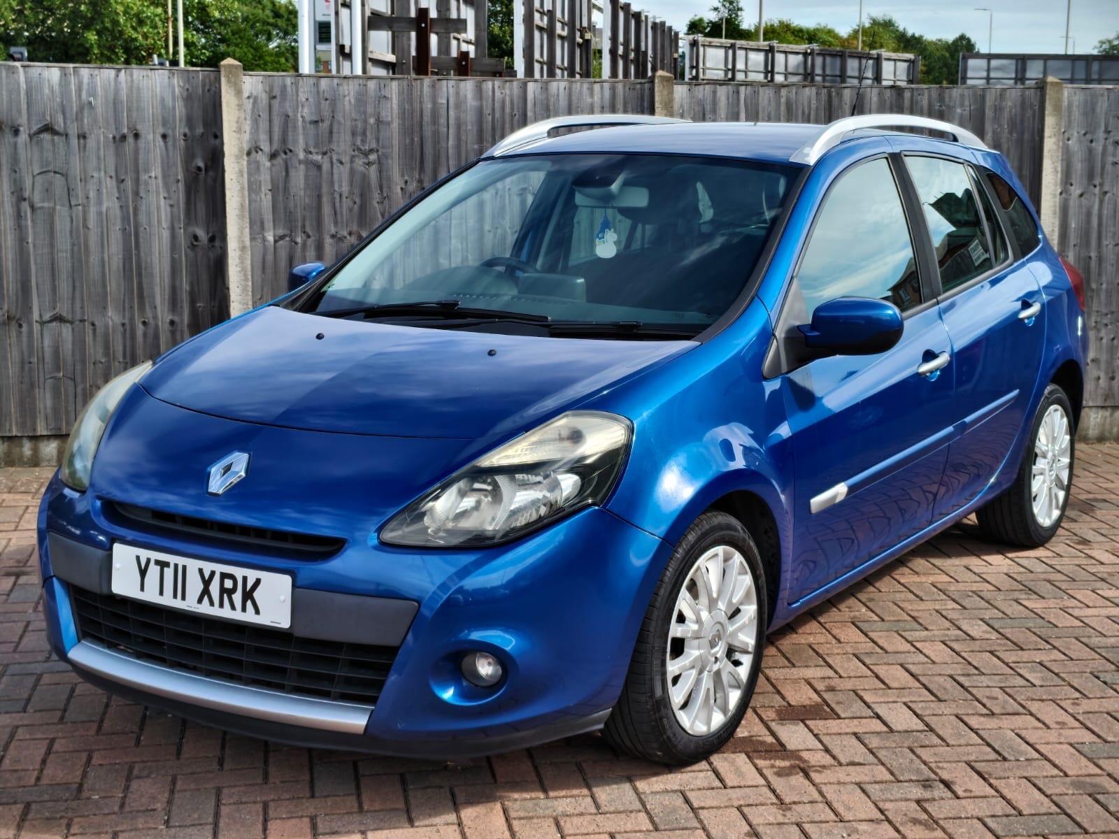 Renault Clio view 9