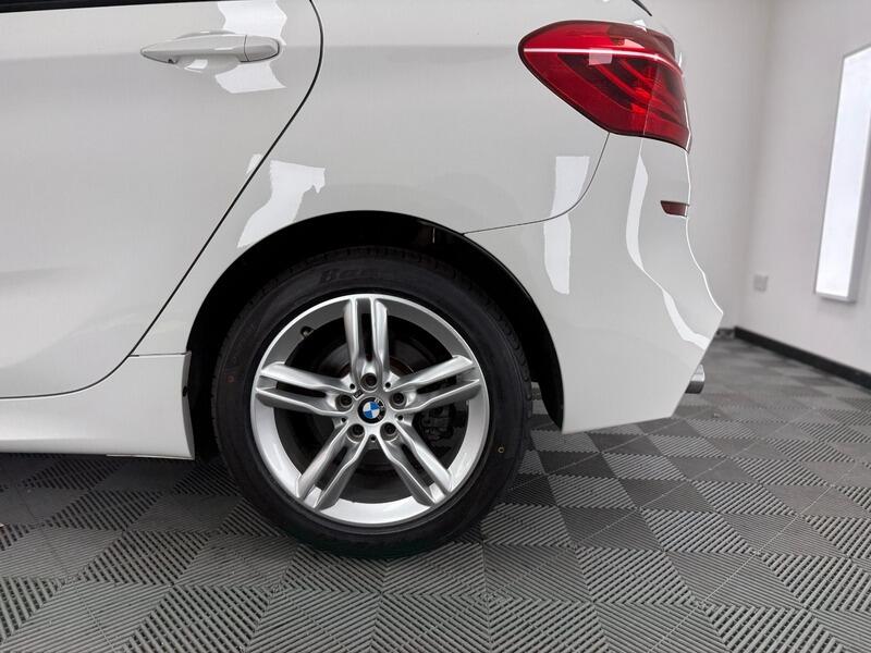 2015 BMW 2 Series Active Tourer 2.0 218d M Sport MPV 5dr Diesel Auto Euro 6 (s/s) (150 ps) • 43,000 miles image 10