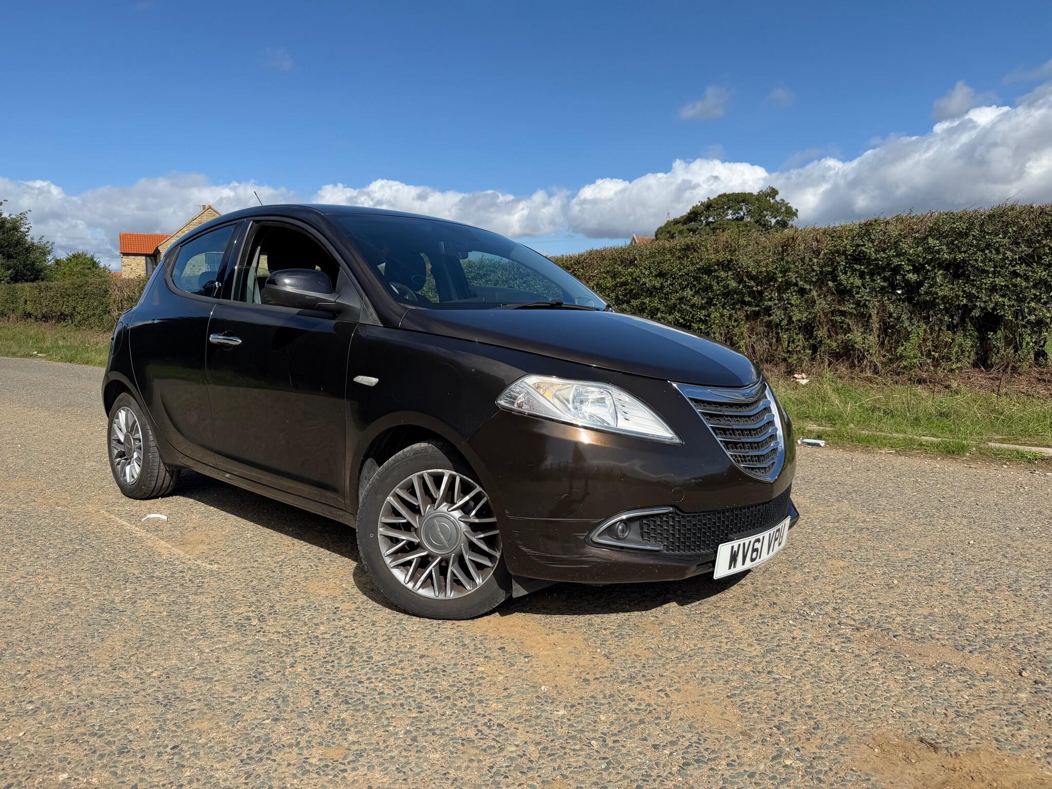Chrysler Ypsilon view 29