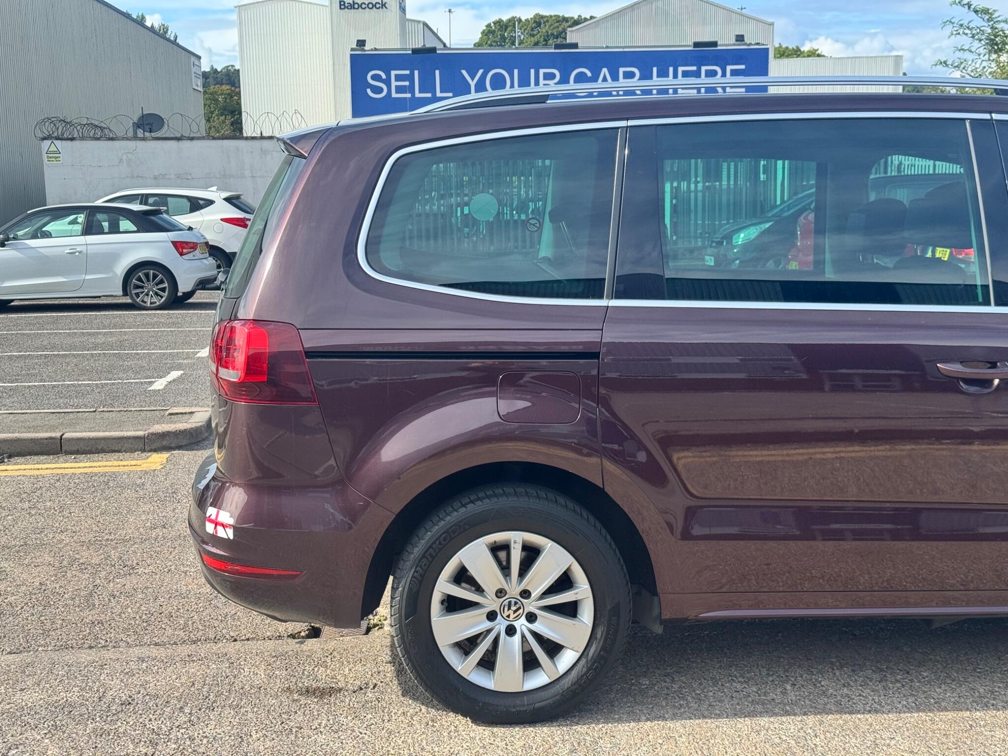 Volkswagen Sharan view 17
