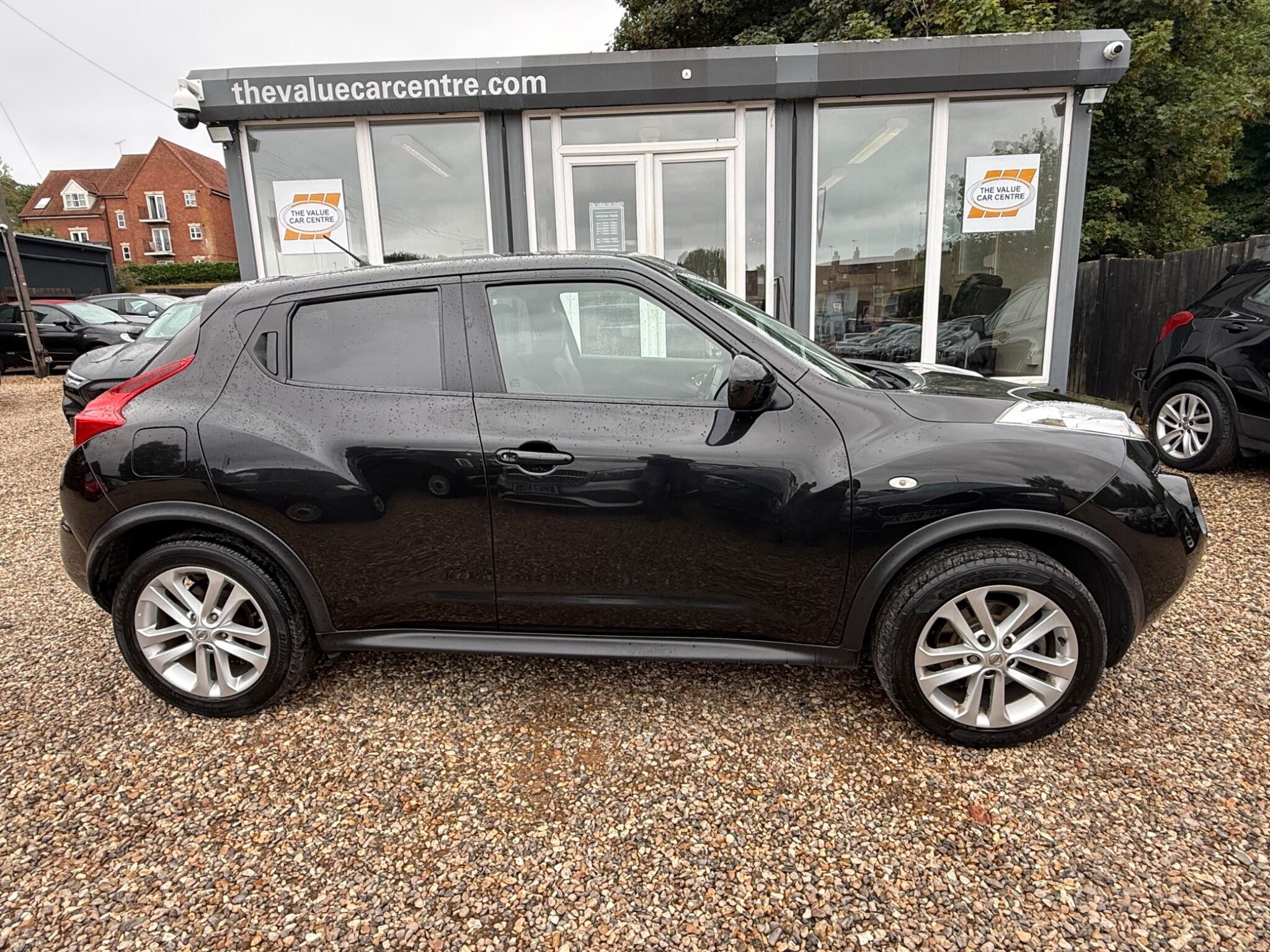 Nissan Juke view 2