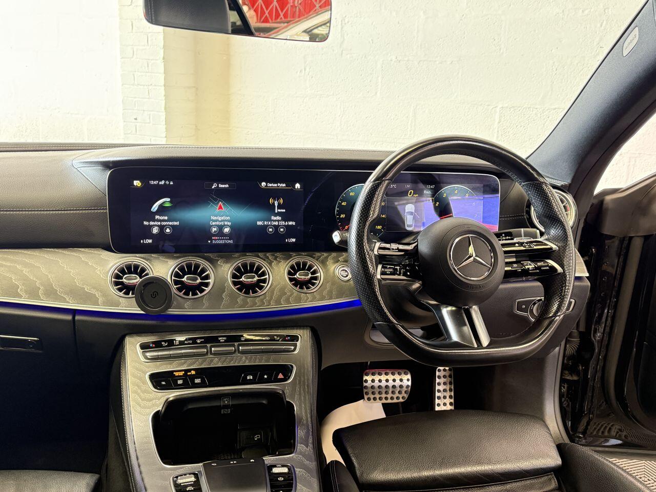 Mercedes-Benz E Class view 35