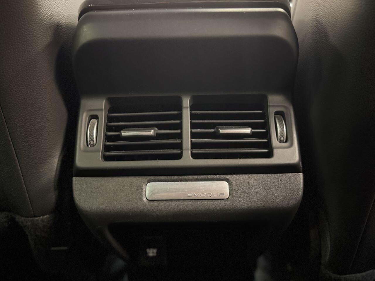 Land Rover Range Rover Evoque view 46