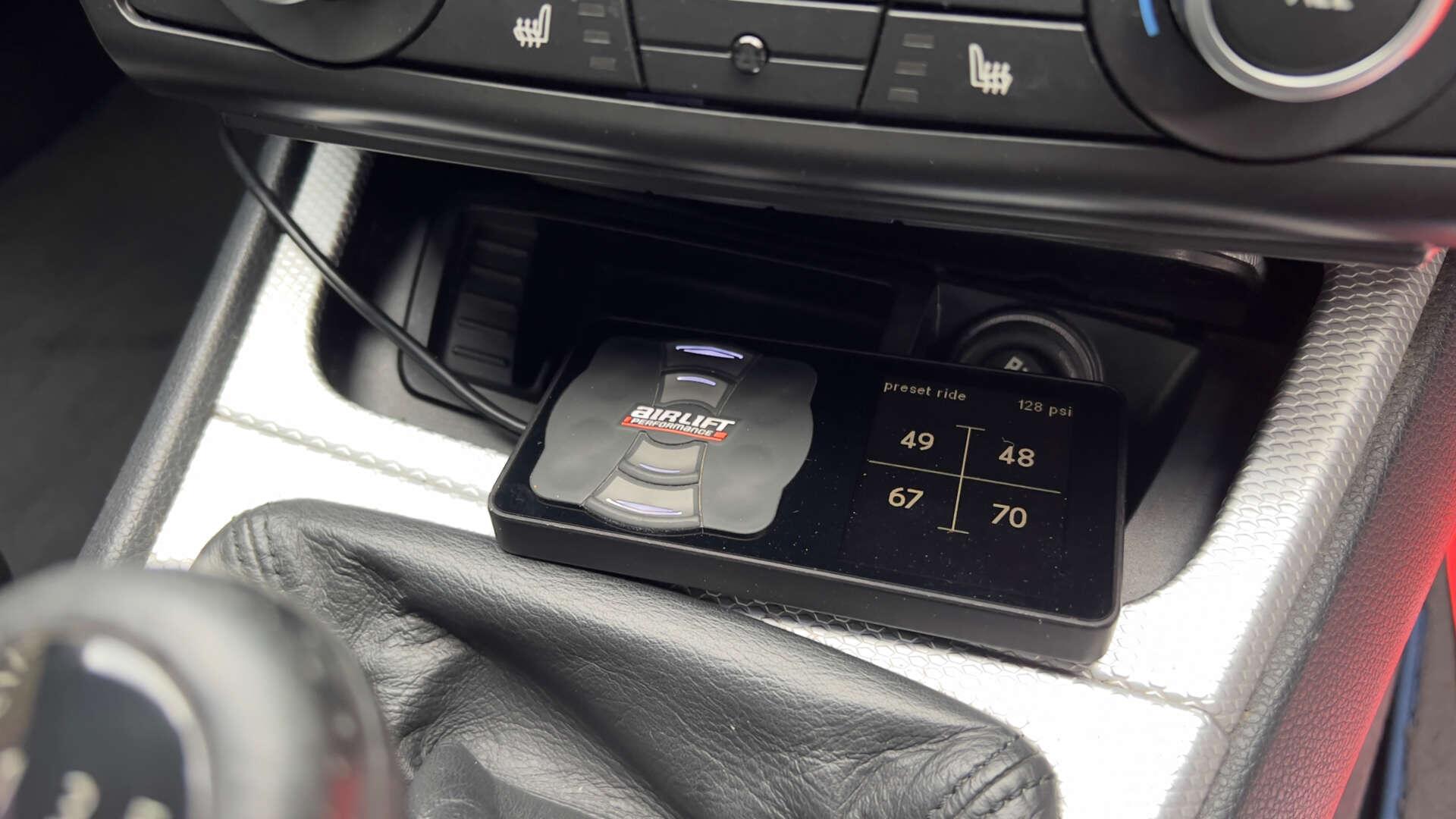 BMW 1 Series view 14