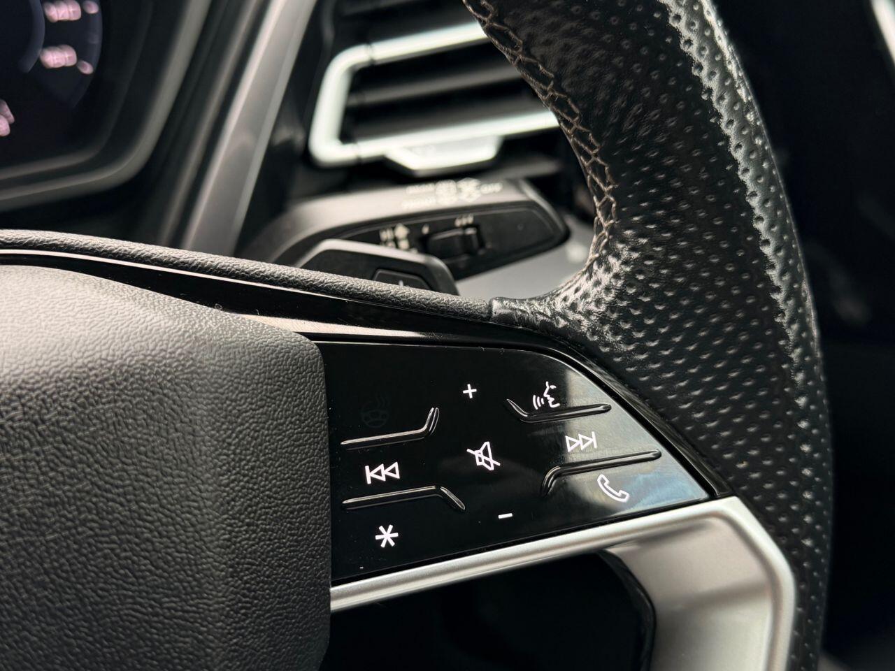 Audi Q4 E-Tron view 30
