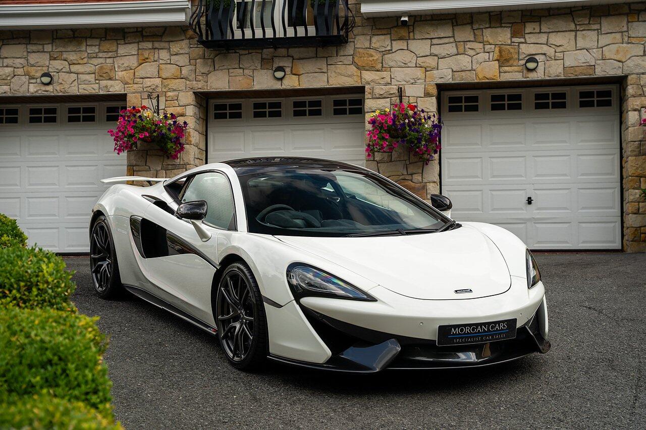 McLaren 570S view 95