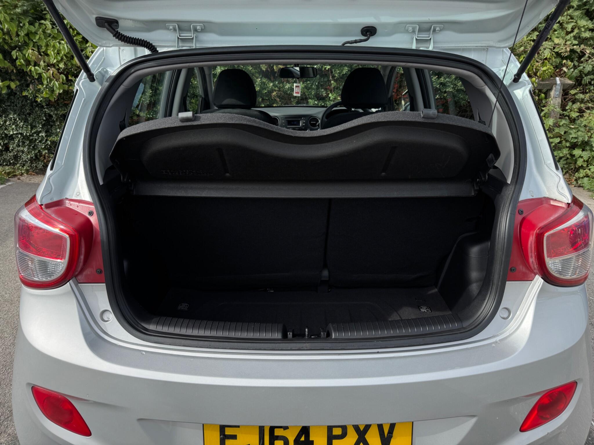 Hyundai I10 view 35