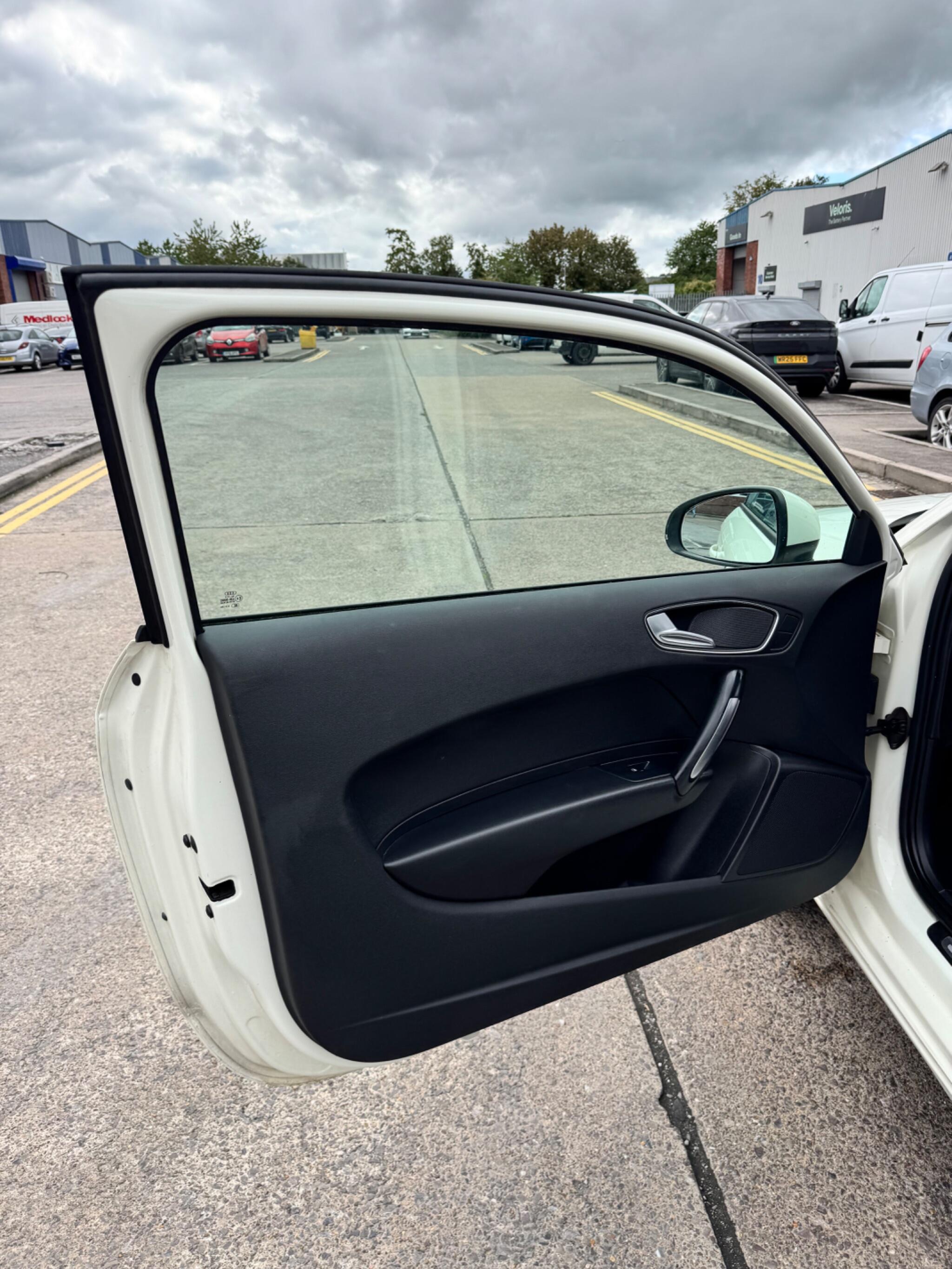 Audi A1 view 32