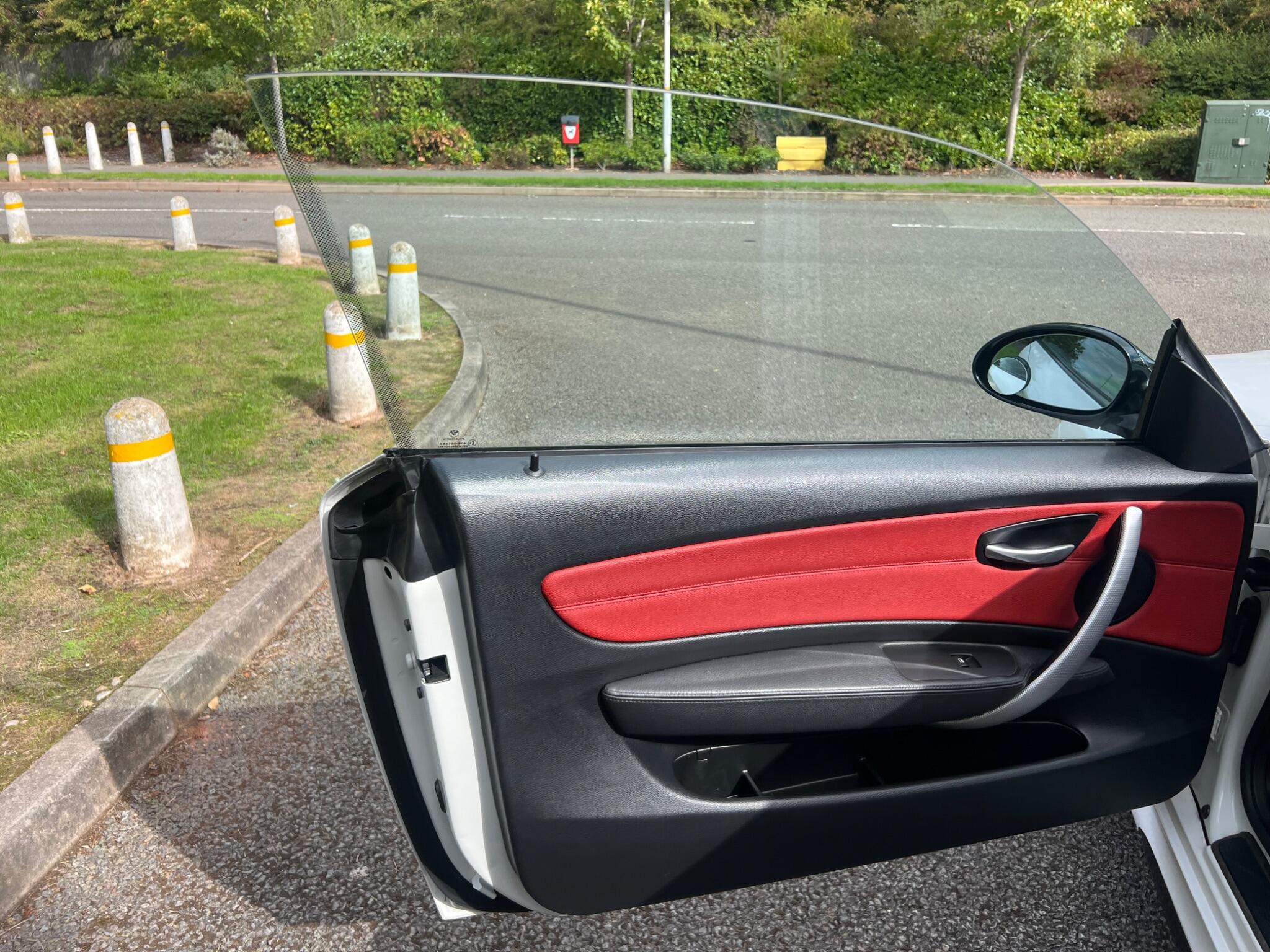 BMW 1 Series view 29